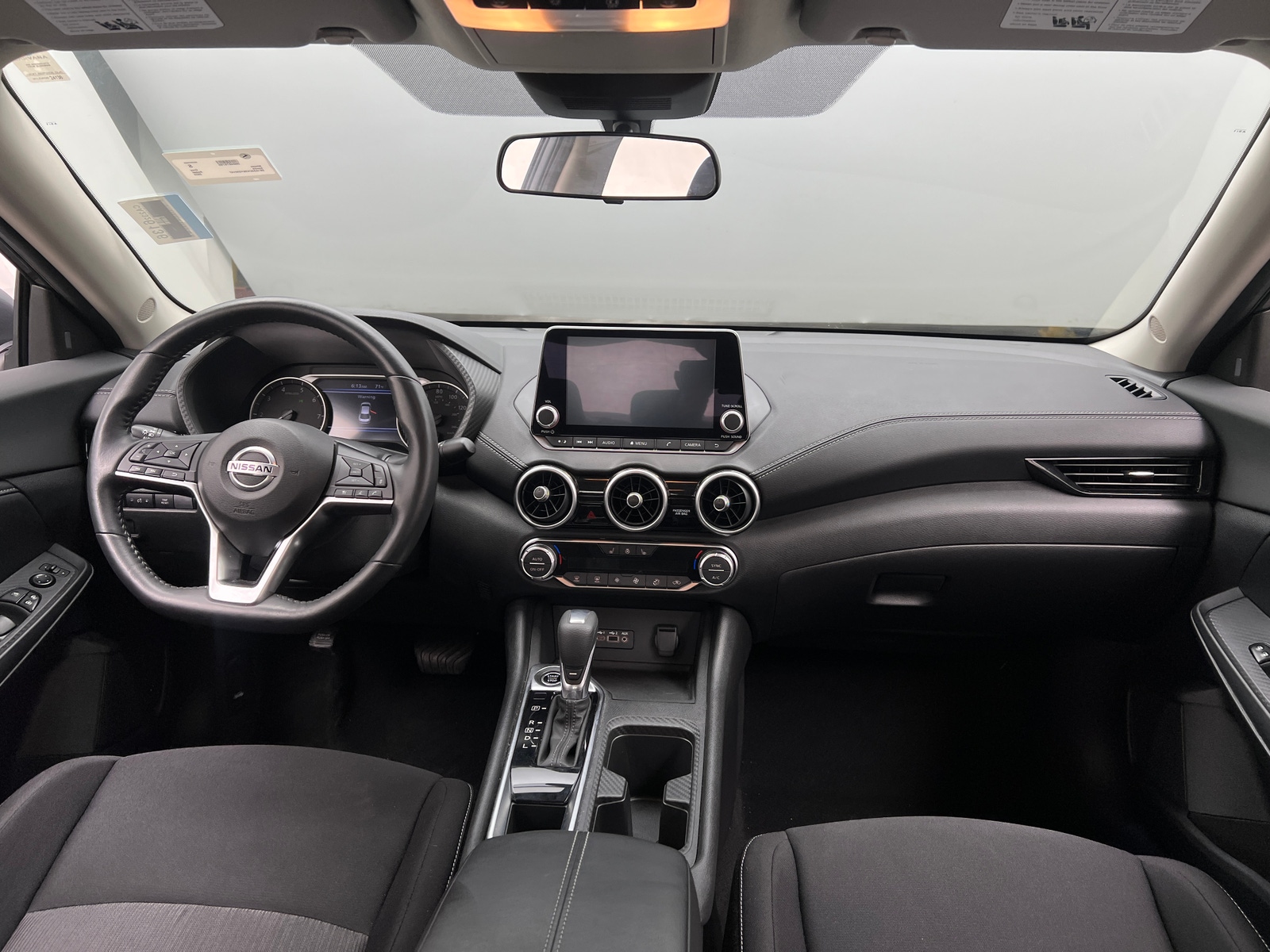Thumbnail: 2022 Nissan Sentra - 3