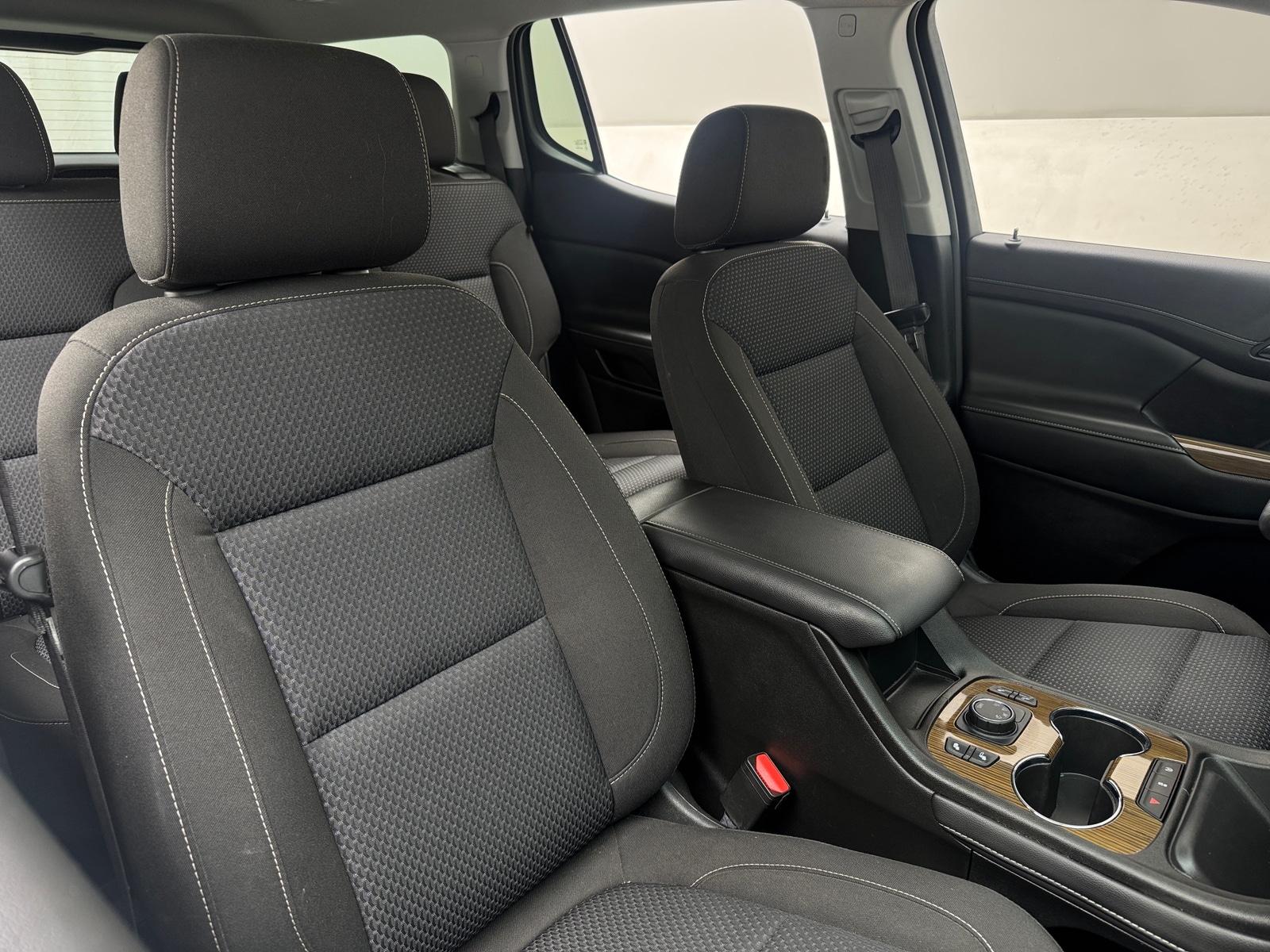 Thumbnail: 2023 GMC Acadia - 2