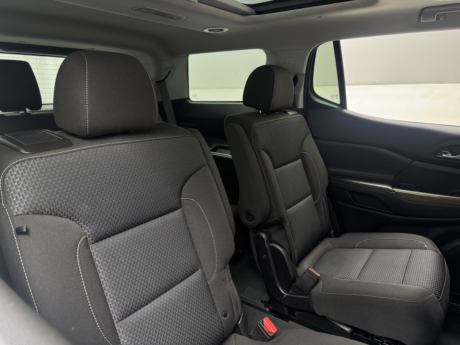 Thumbnail: 2023 GMC Acadia - 6