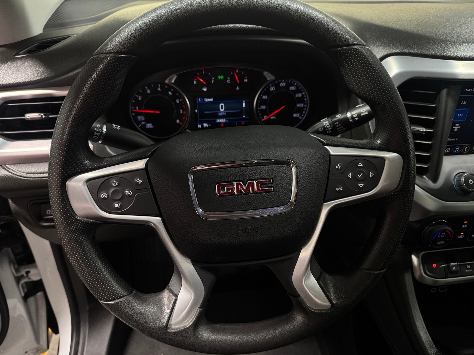 Thumbnail: 2023 GMC Acadia - 5