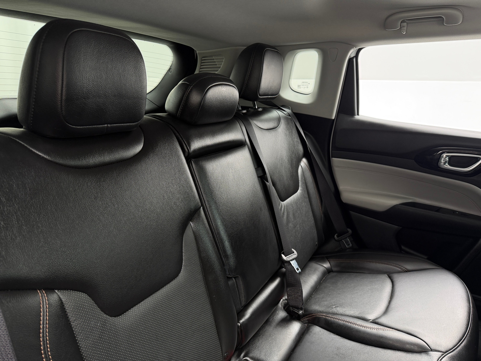 Thumbnail: 2022 Jeep Compass - 5