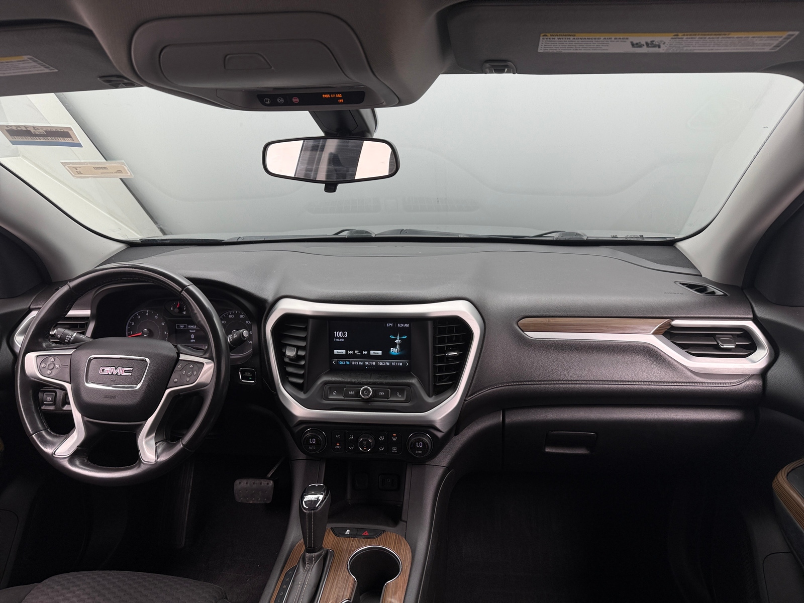 Thumbnail: 2019 GMC Acadia - 3