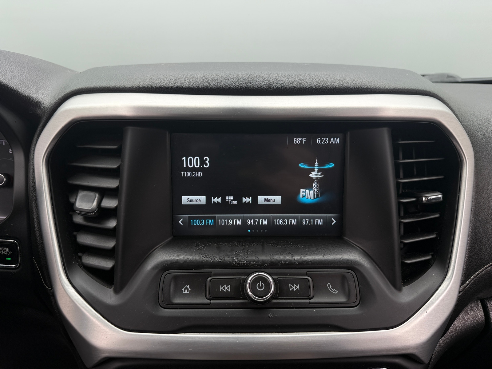 Thumbnail: 2019 GMC Acadia - 4