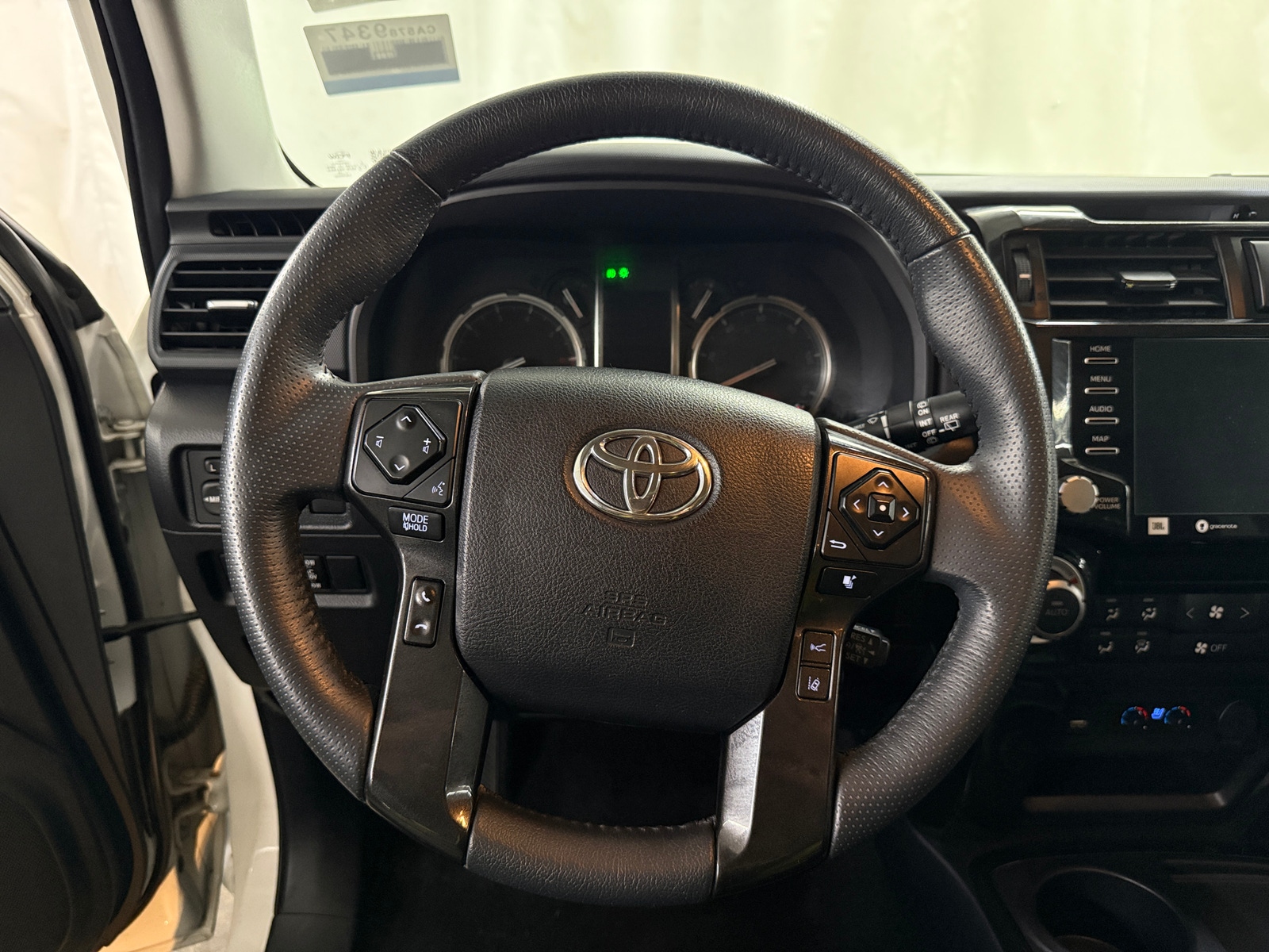 Thumbnail: 2021 Toyota 4Runner - 4