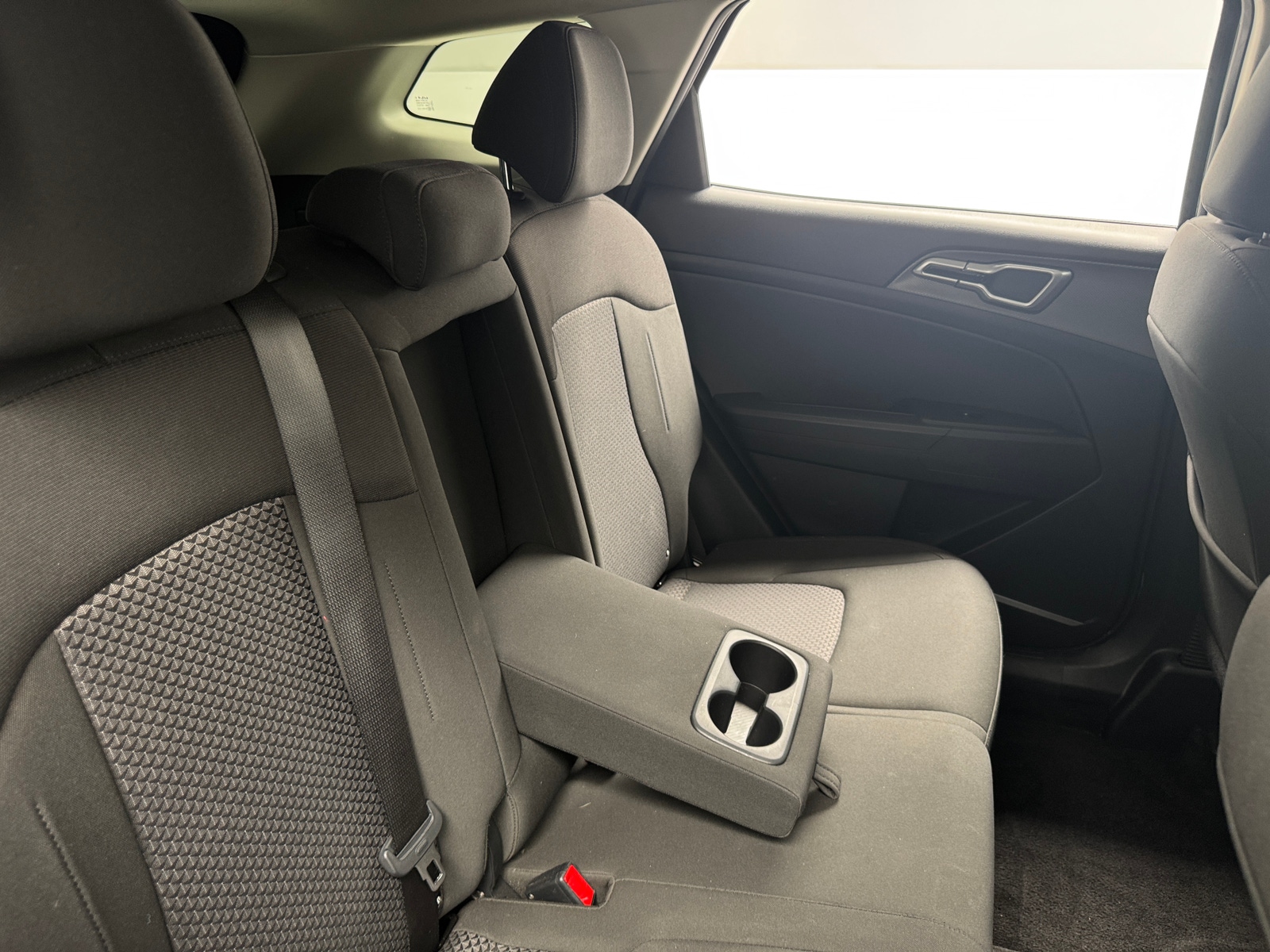 Thumbnail: 2025 Kia Sportage - 6