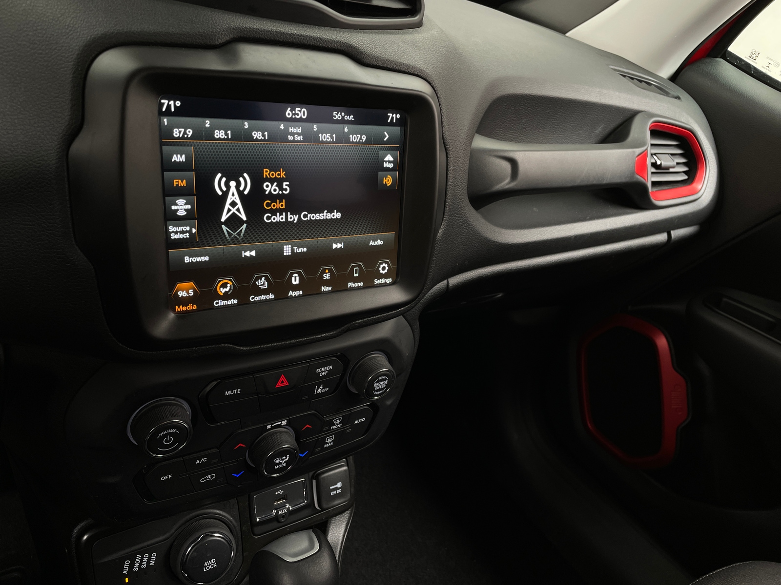 Thumbnail: 2022 Jeep Renegade - 4