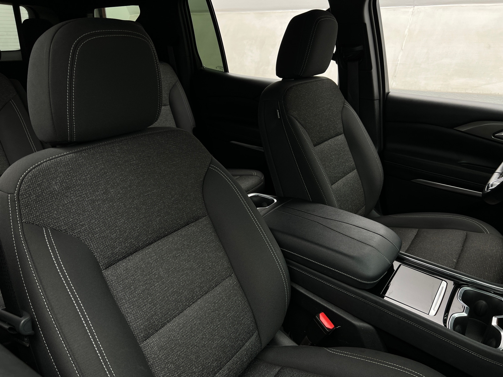 Thumbnail: 2024 Chevrolet Traverse - 2