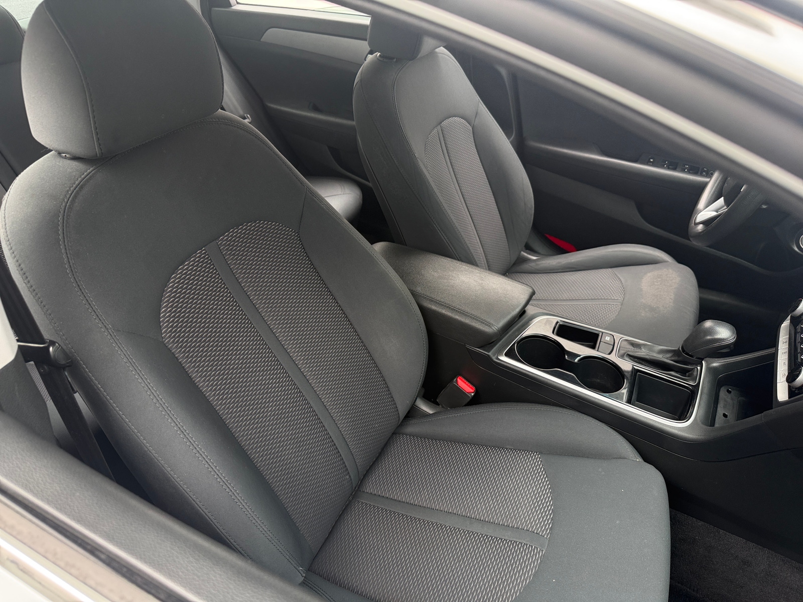 Thumbnail: 2019 Hyundai Sonata - 2