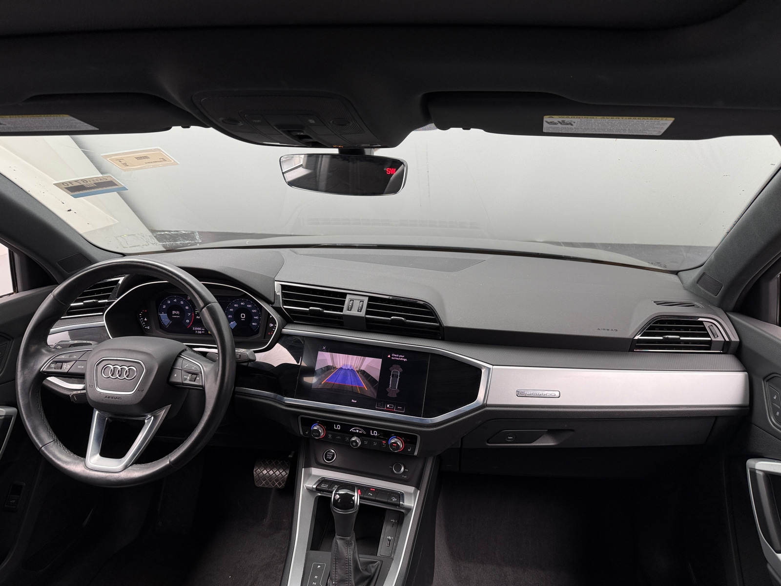 Thumbnail: 2021 Audi Q3 - 2