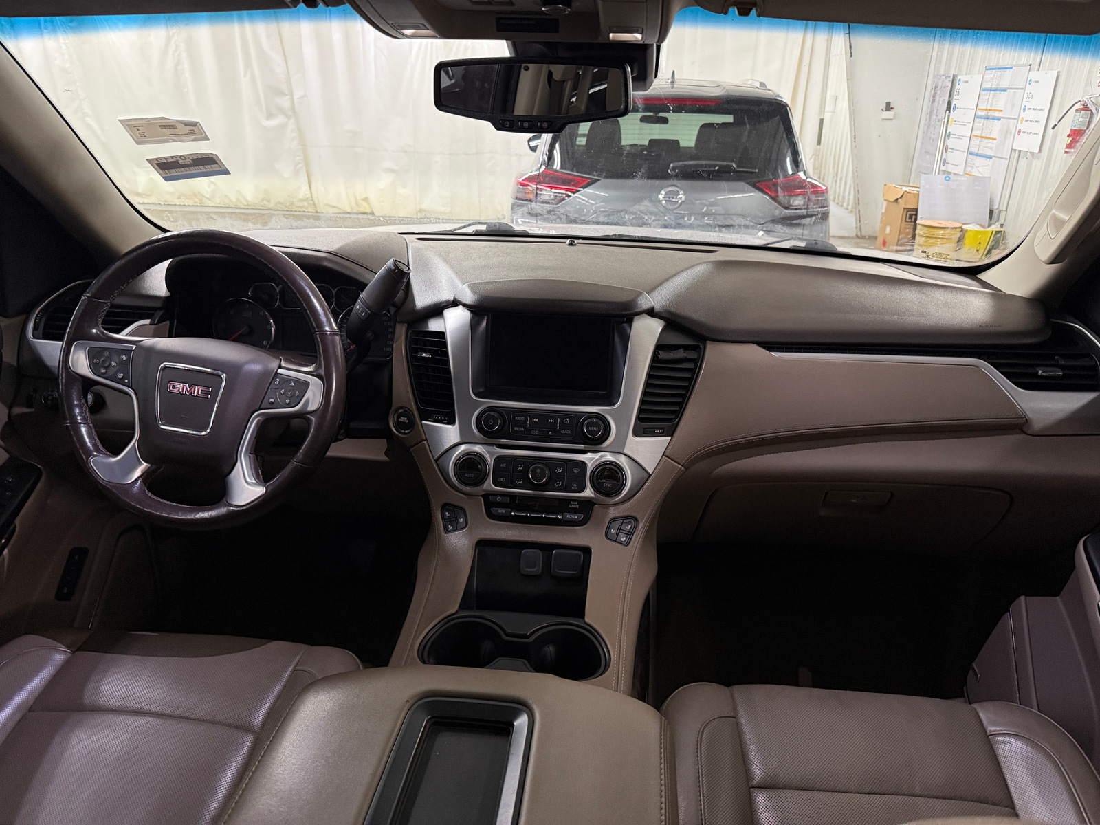 Thumbnail: 2018 GMC Yukon - 2