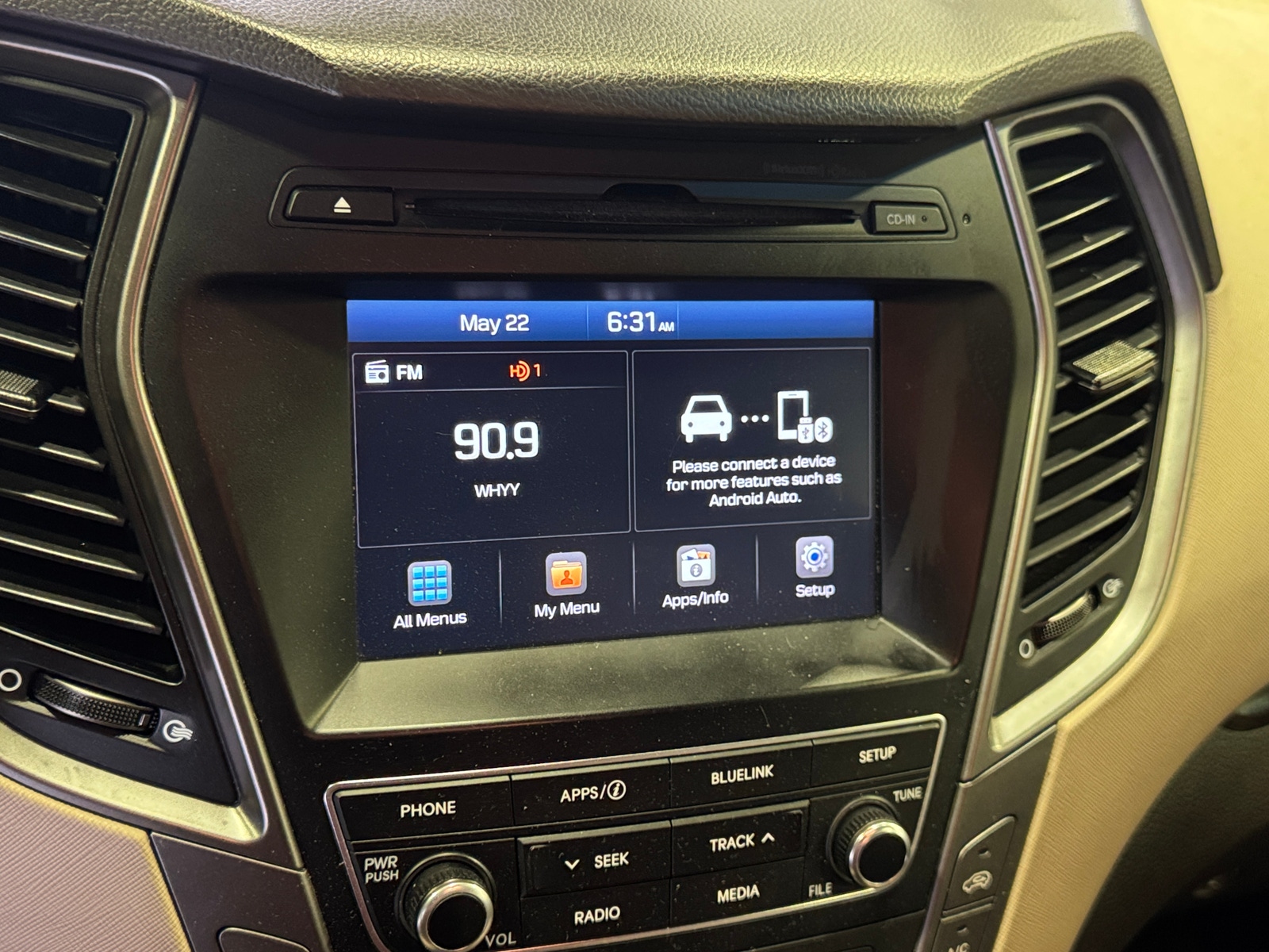 Thumbnail: 2017 Hyundai Santa Fe - 4