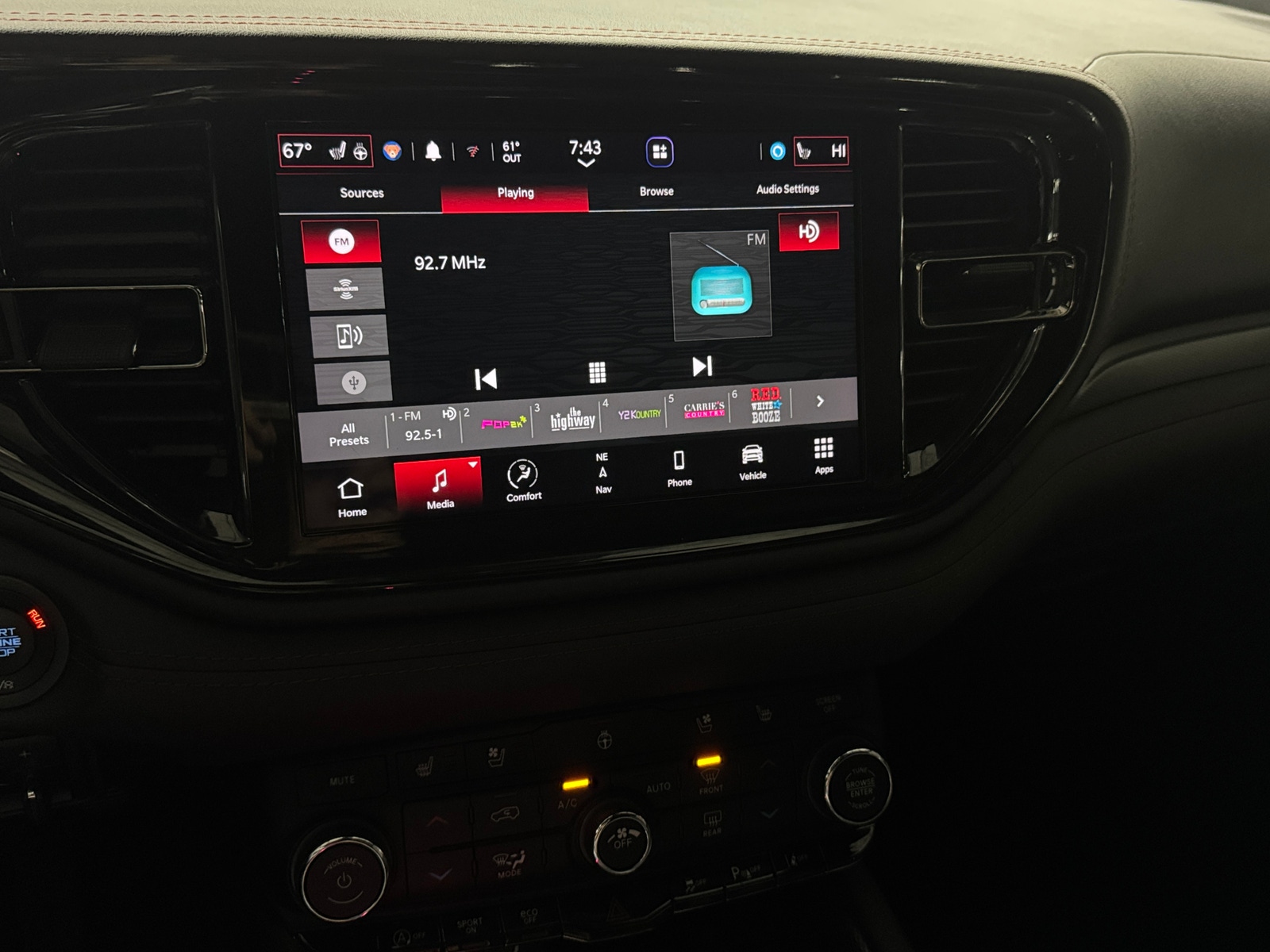 Thumbnail: 2023 Dodge Durango - 3
