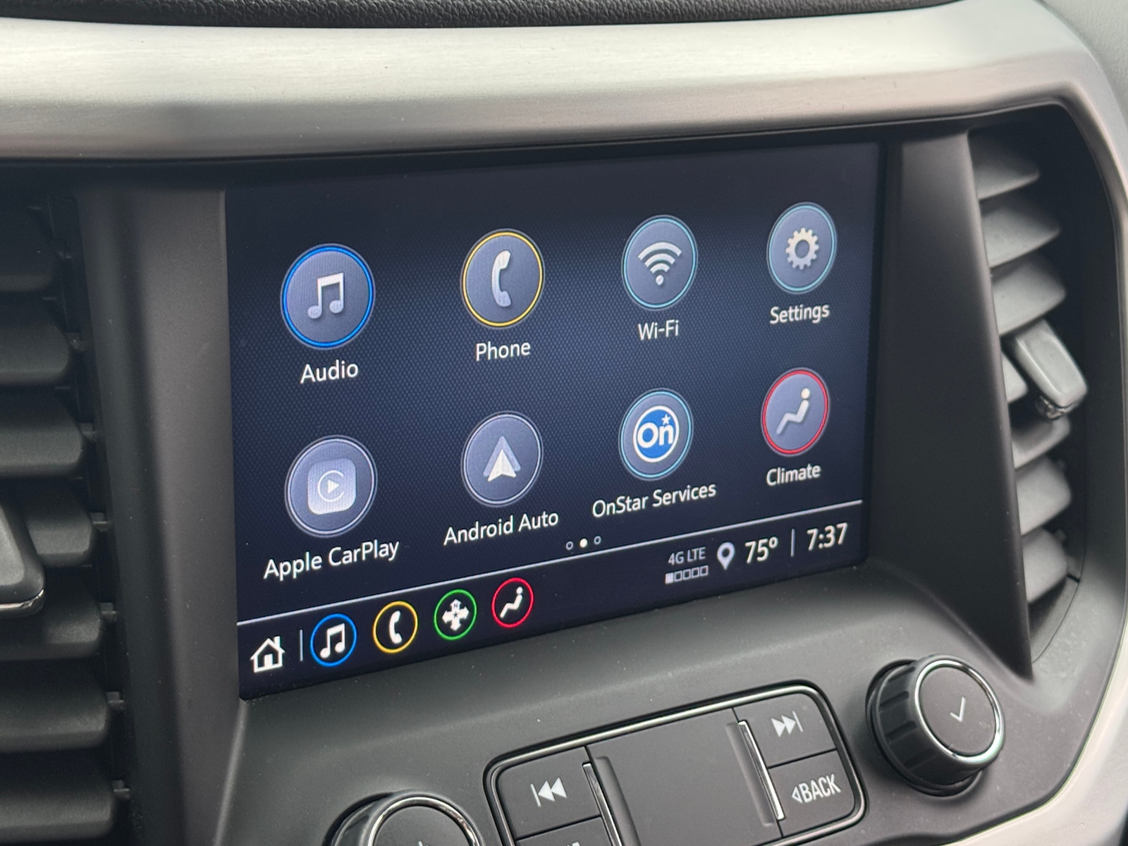 Thumbnail: 2023 GMC Acadia - 4