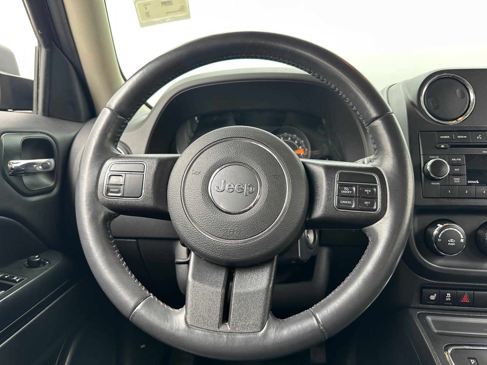 Thumbnail: 2017 Jeep Patriot - 4
