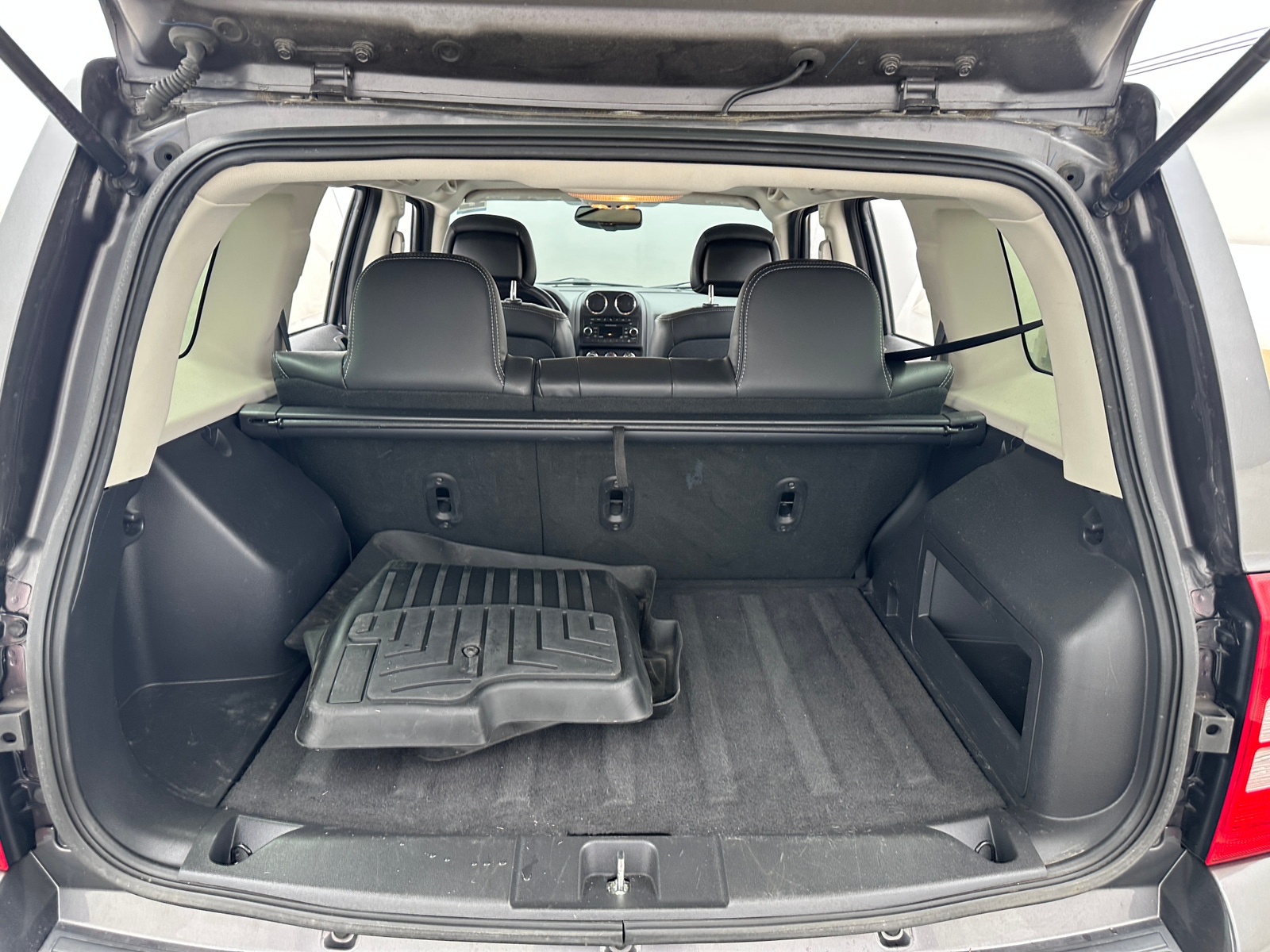 Thumbnail: 2017 Jeep Patriot - 6