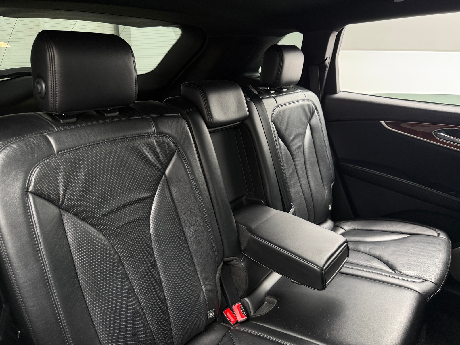 Thumbnail: 2016 Lincoln MKX - 5