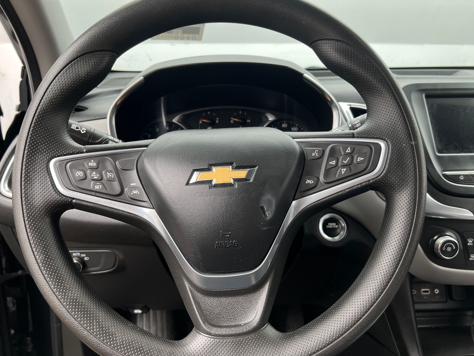 Thumbnail: 2022 Chevrolet Equinox - 5