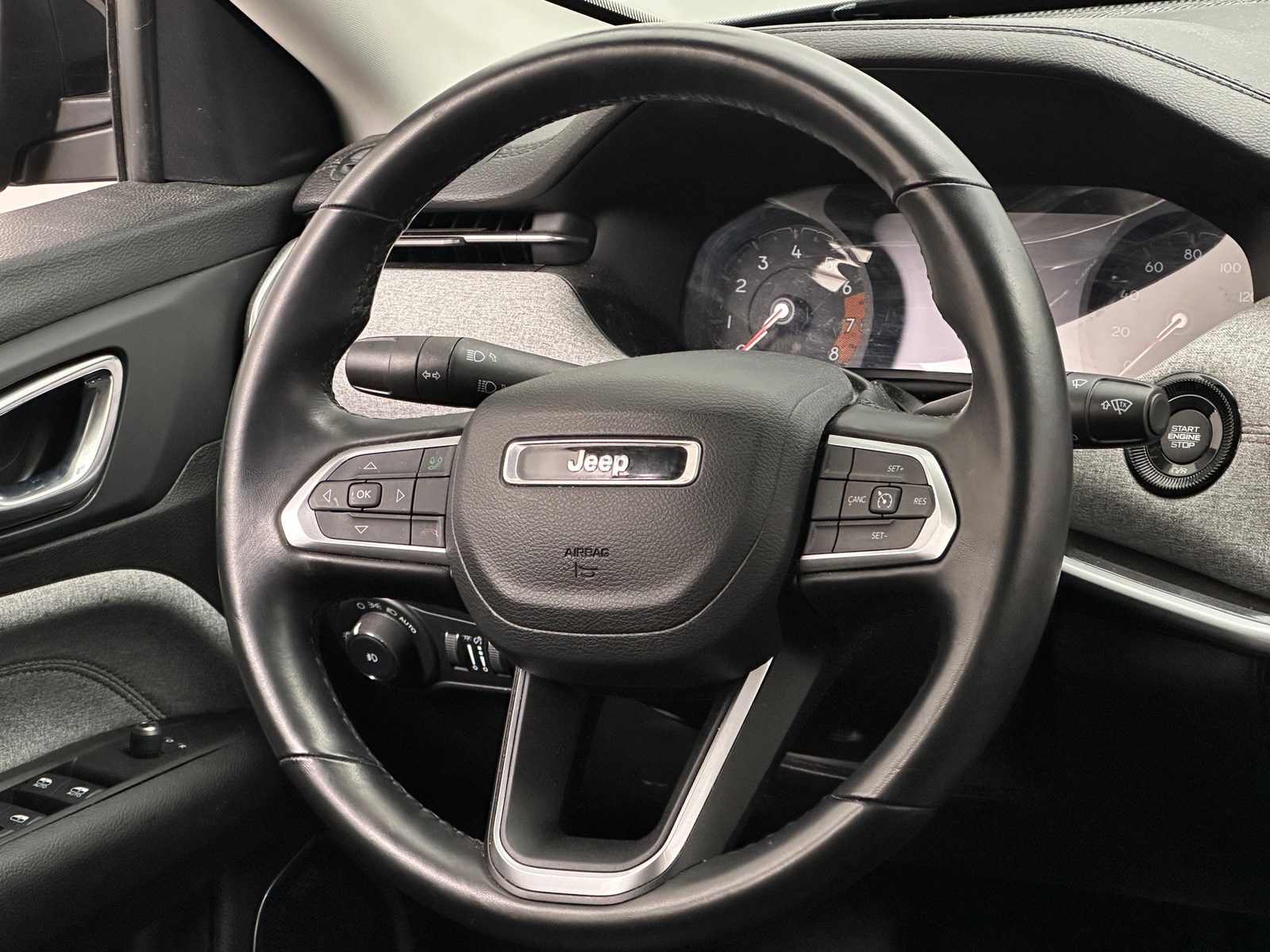 Thumbnail: 2022 Jeep Compass - 4