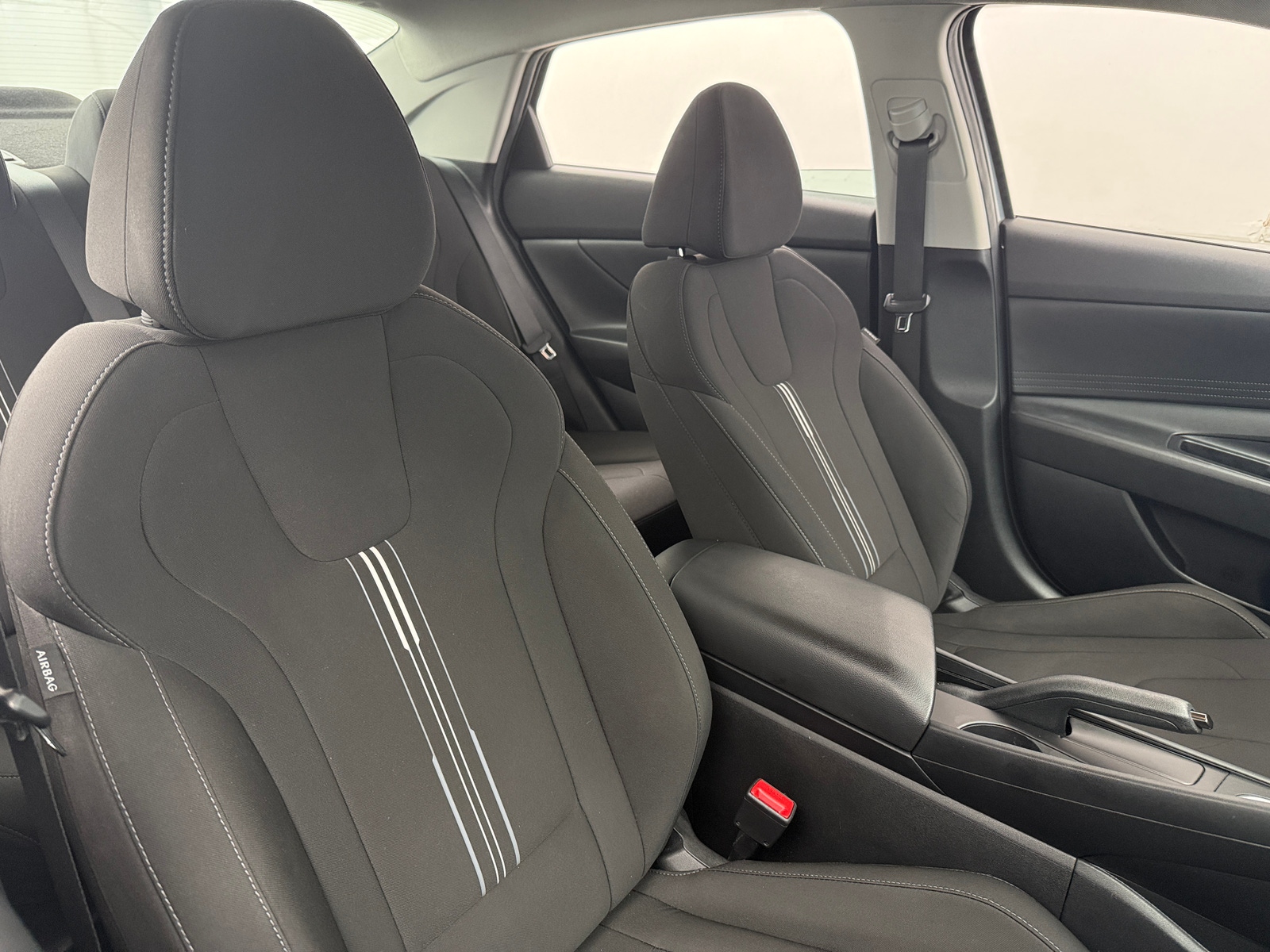 Thumbnail: 2023 Hyundai Elantra - 2