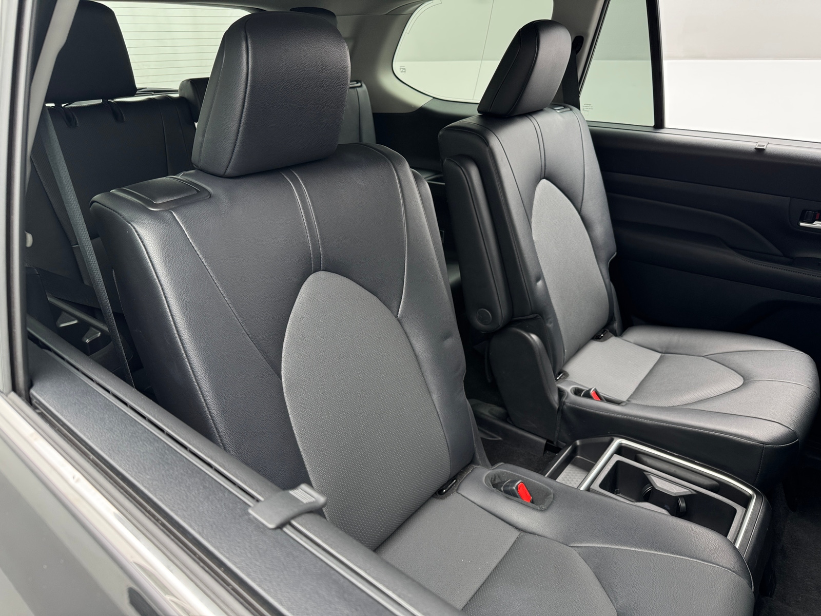 Thumbnail: 2025 Toyota Grand Highlander - 6