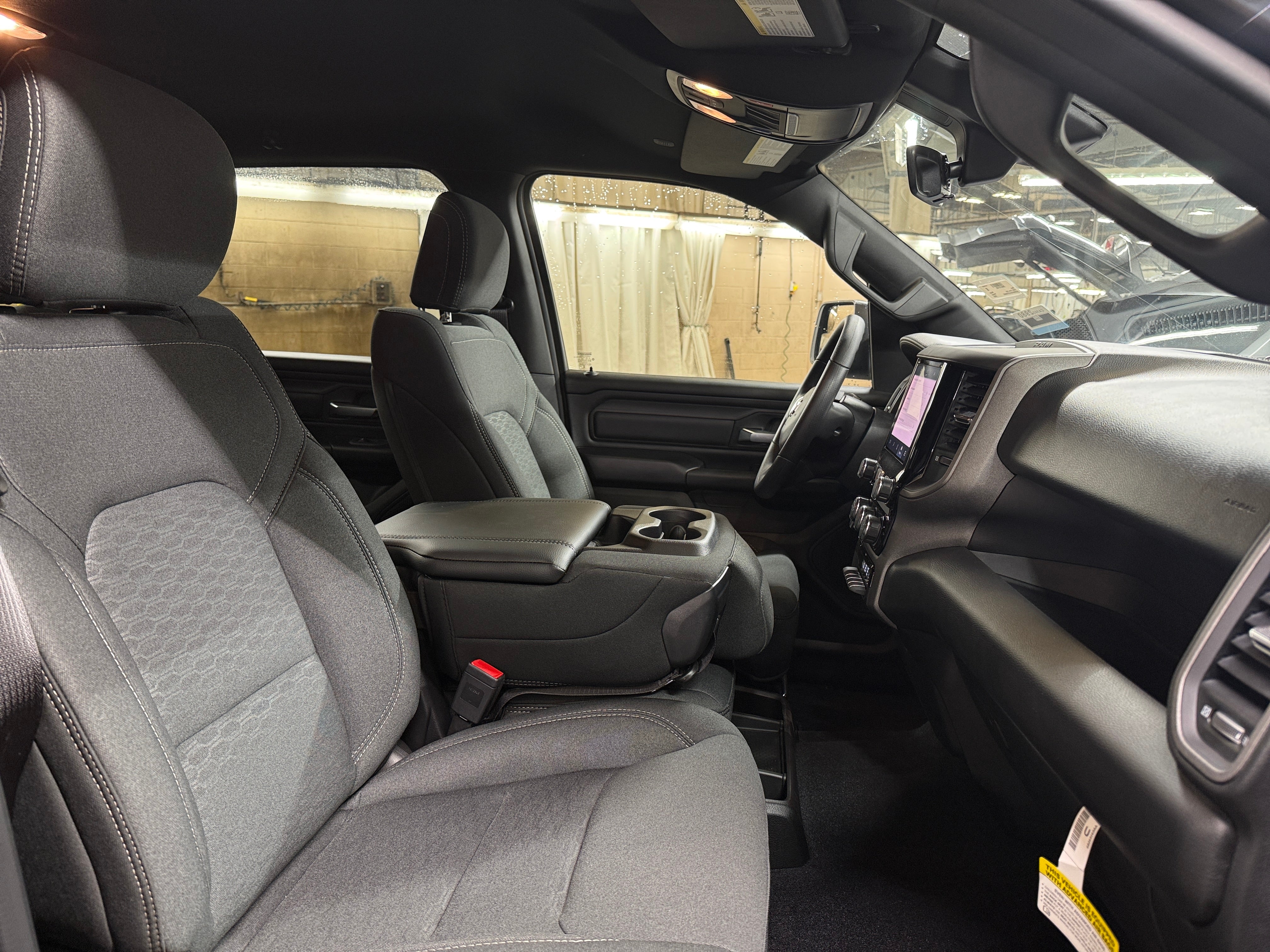 2026 RAM 1500 Express 4x4 Crew Cab 5'7's photo