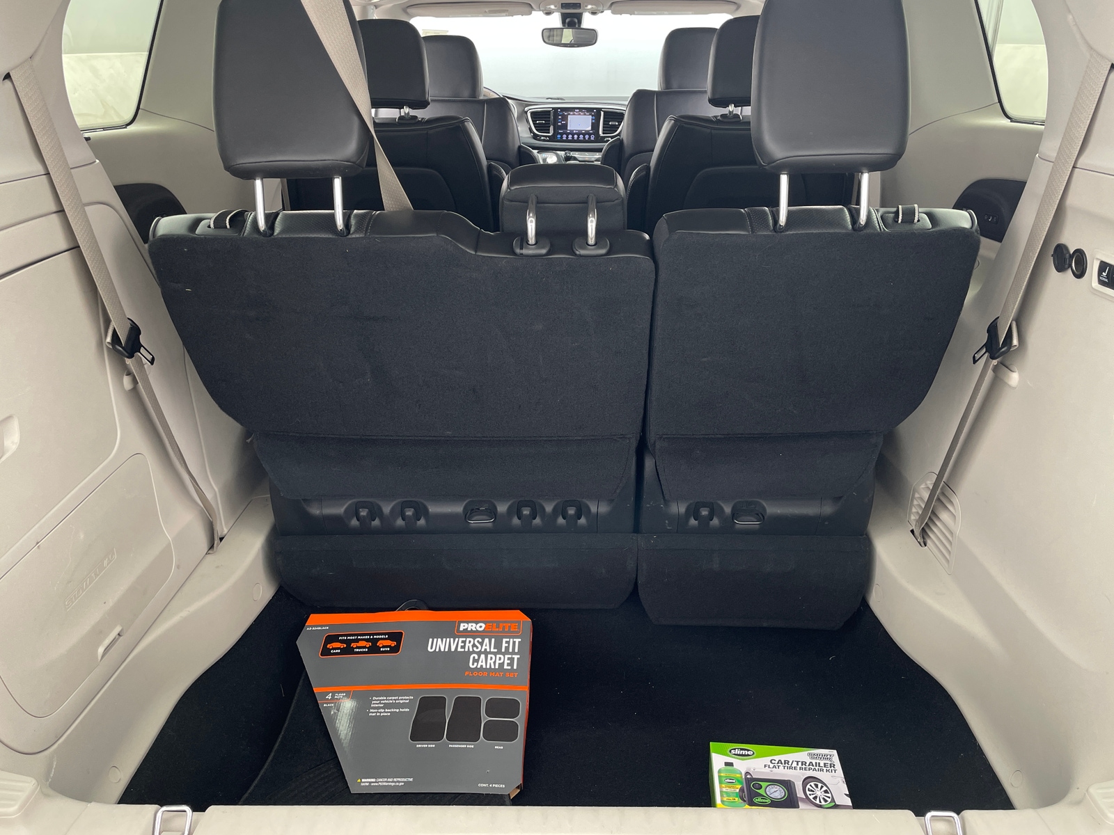 Thumbnail: 2019 Chrysler Pacifica - 6