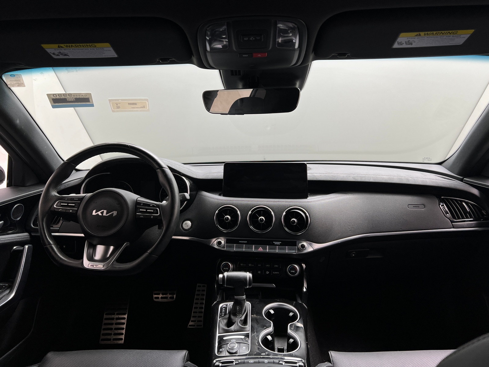 Thumbnail: 2023 Kia Stinger - 2