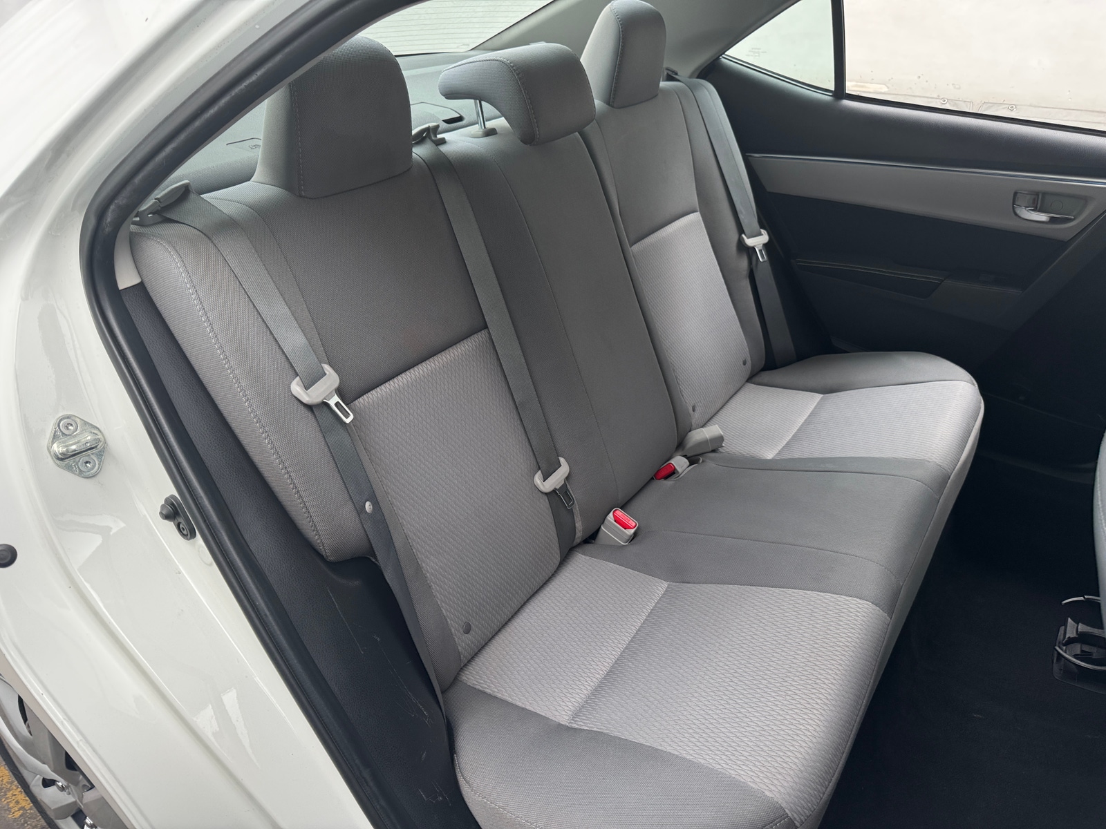 Thumbnail: 2014 Toyota Corolla - 6