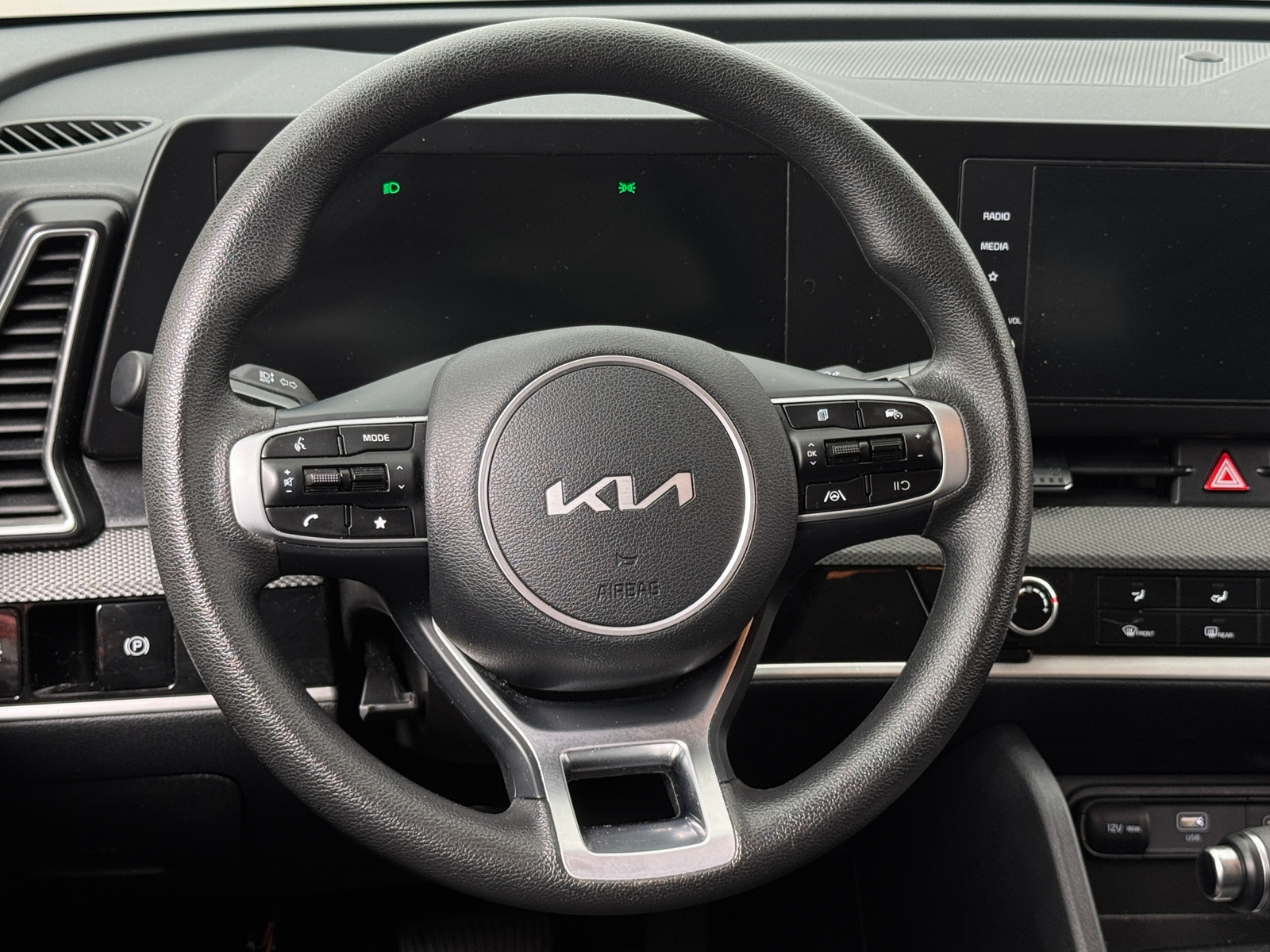 Thumbnail: 2025 Kia Sportage - 5