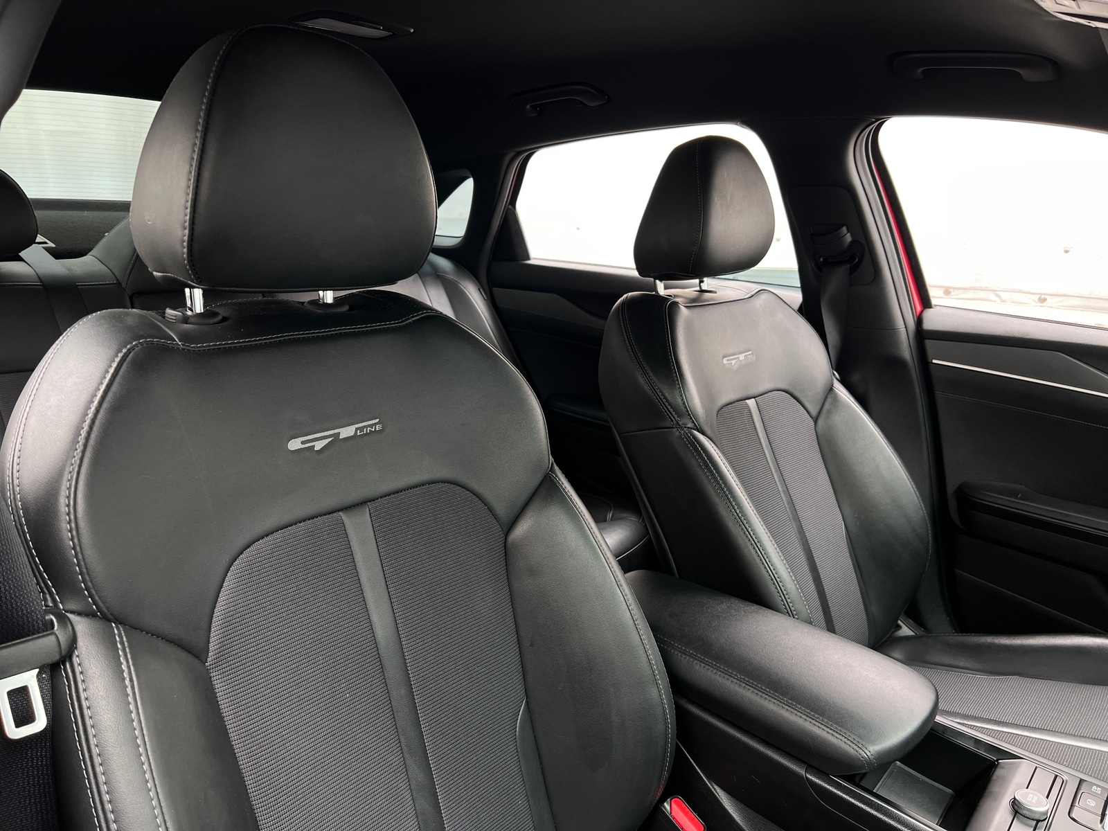 Thumbnail: 2021 Kia K5 - 2