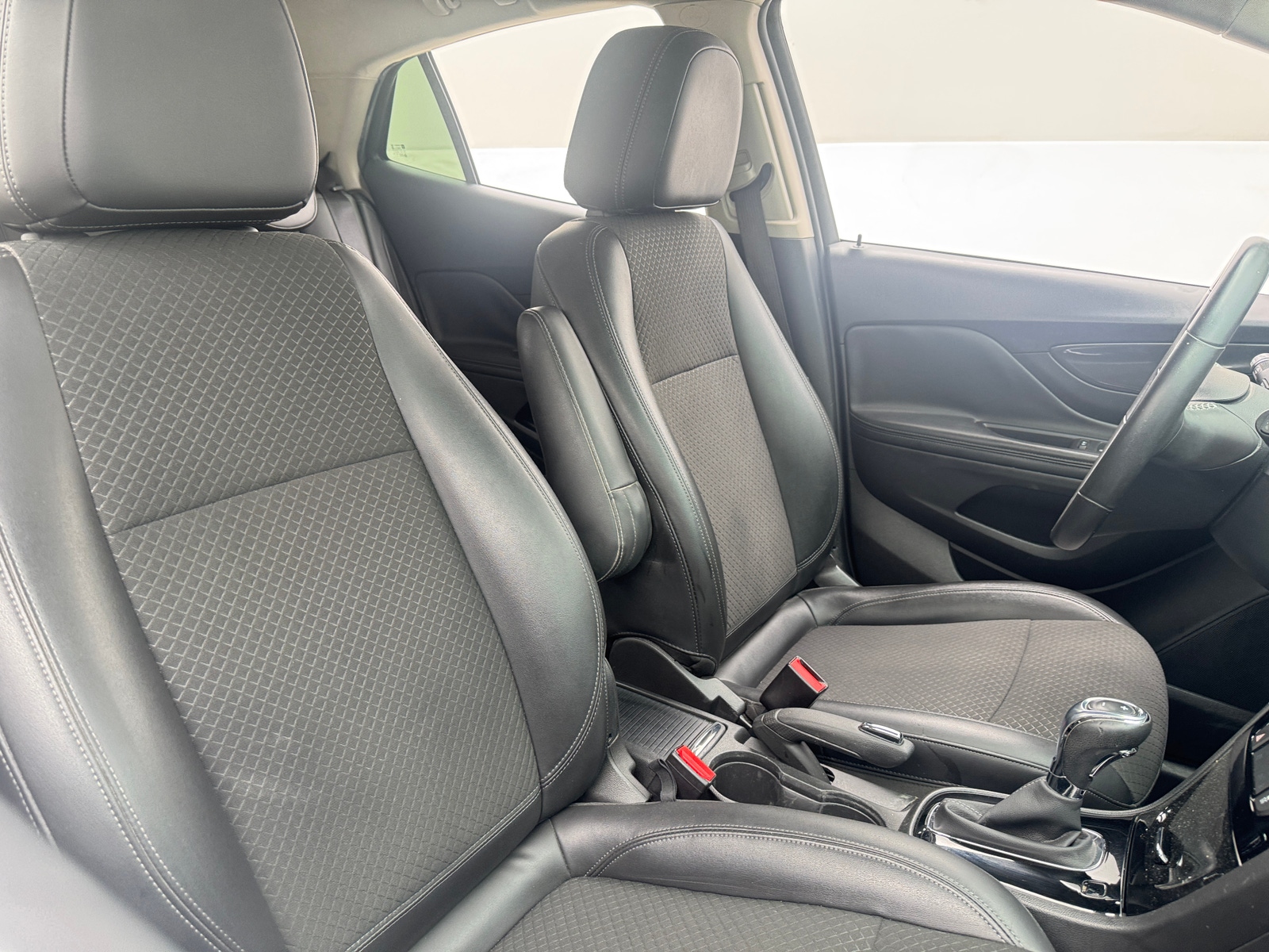 Thumbnail: 2018 Buick Encore - 2