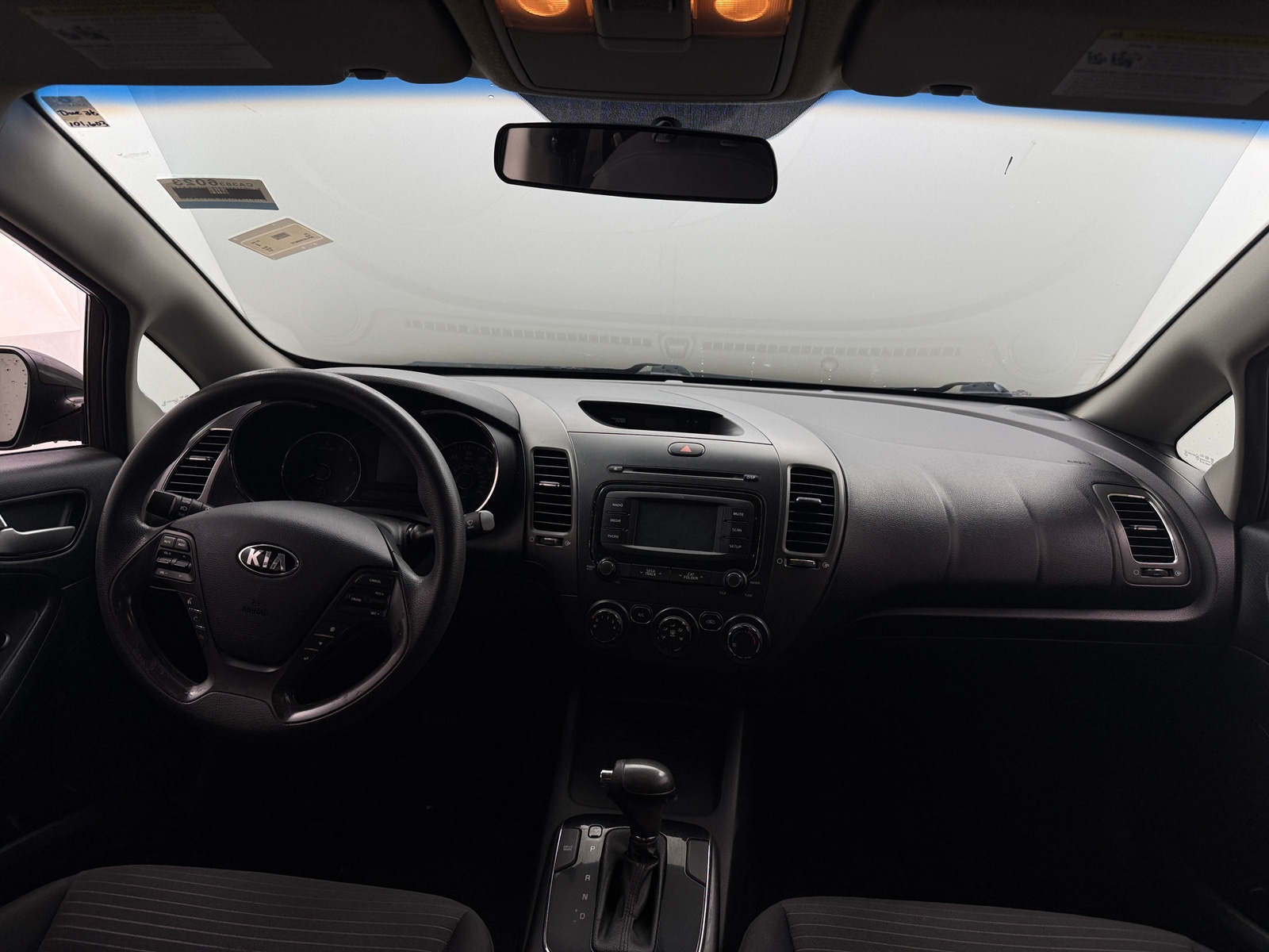 Thumbnail: 2017 Kia Forte - 3