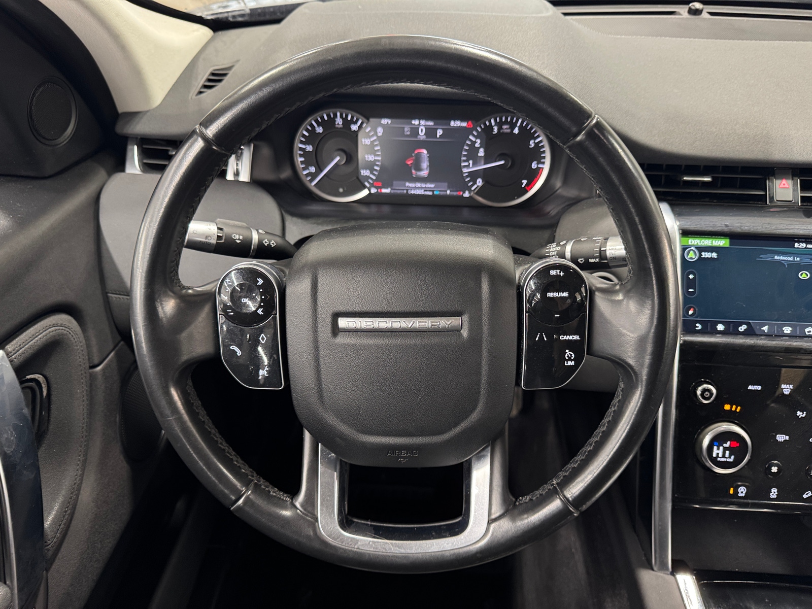 Thumbnail: 2020 Land Rover Discovery Sport - 4