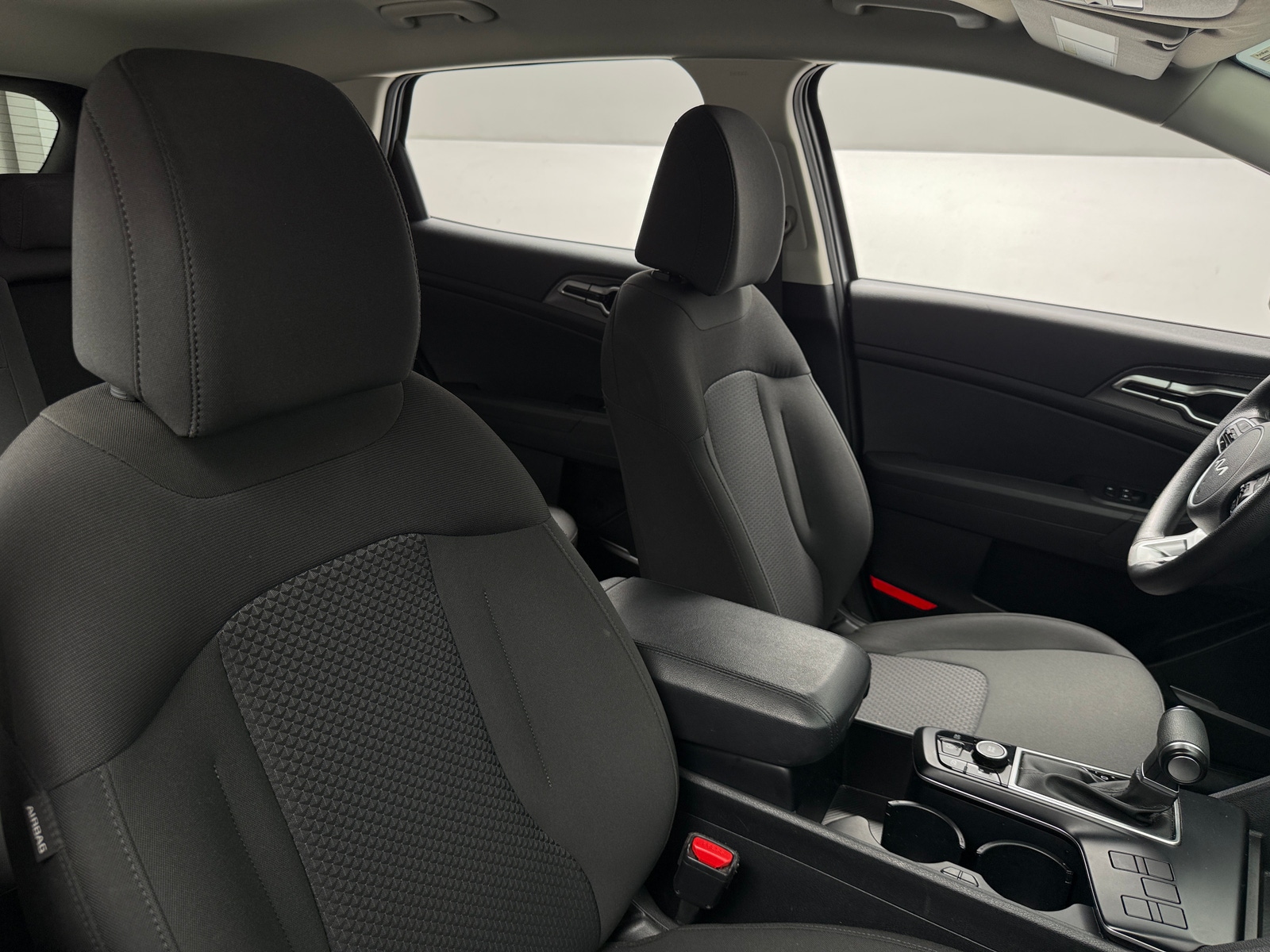 Thumbnail: 2025 Kia Sportage - 2