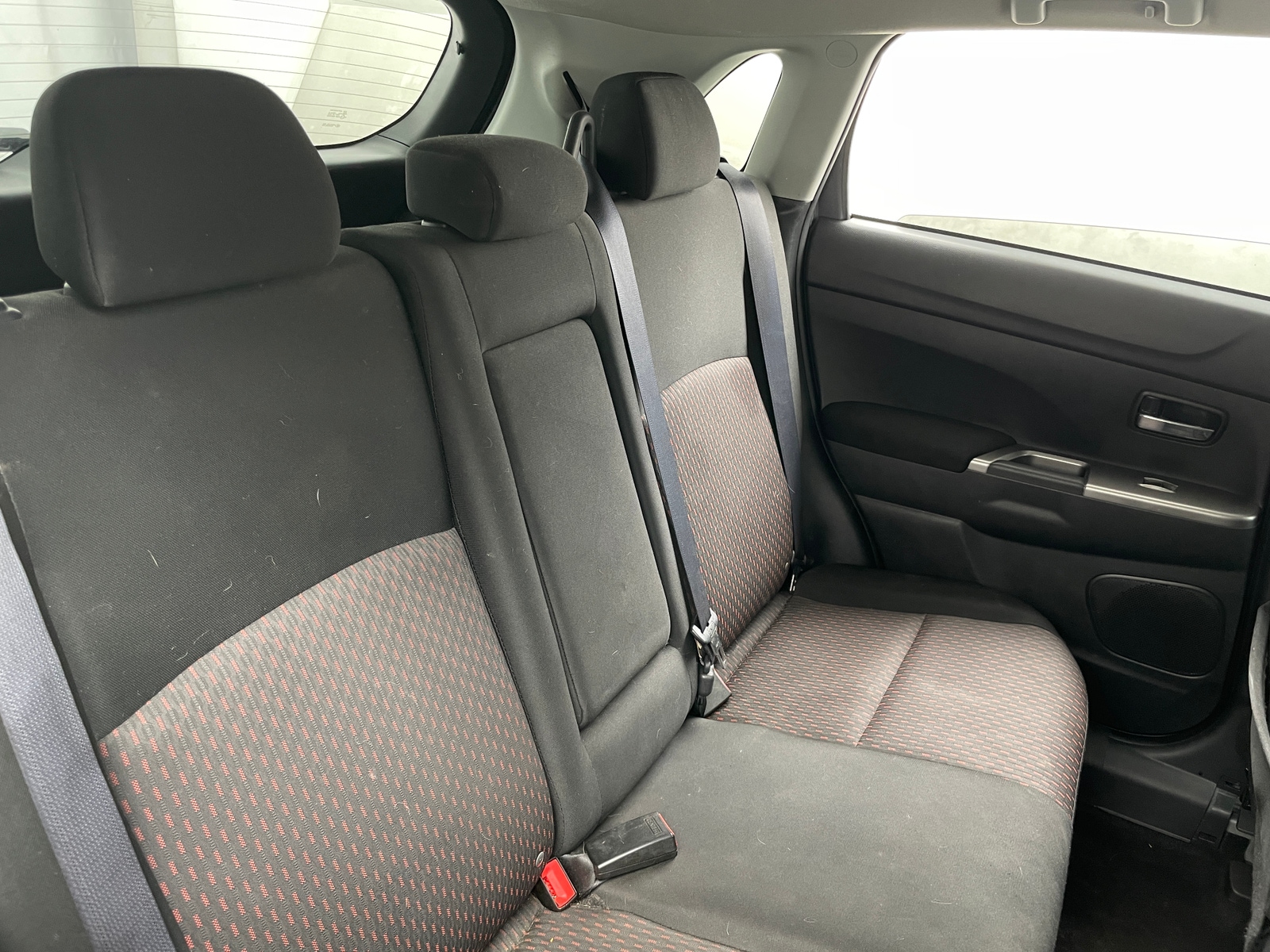 Thumbnail: 2019 Mitsubishi Outlander Sport - 6
