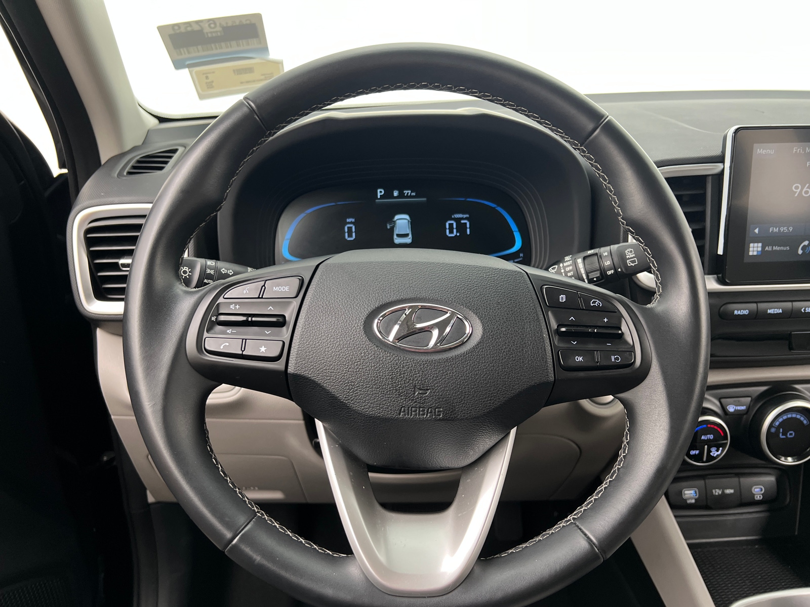 Thumbnail: 2025 Hyundai Venue - 5