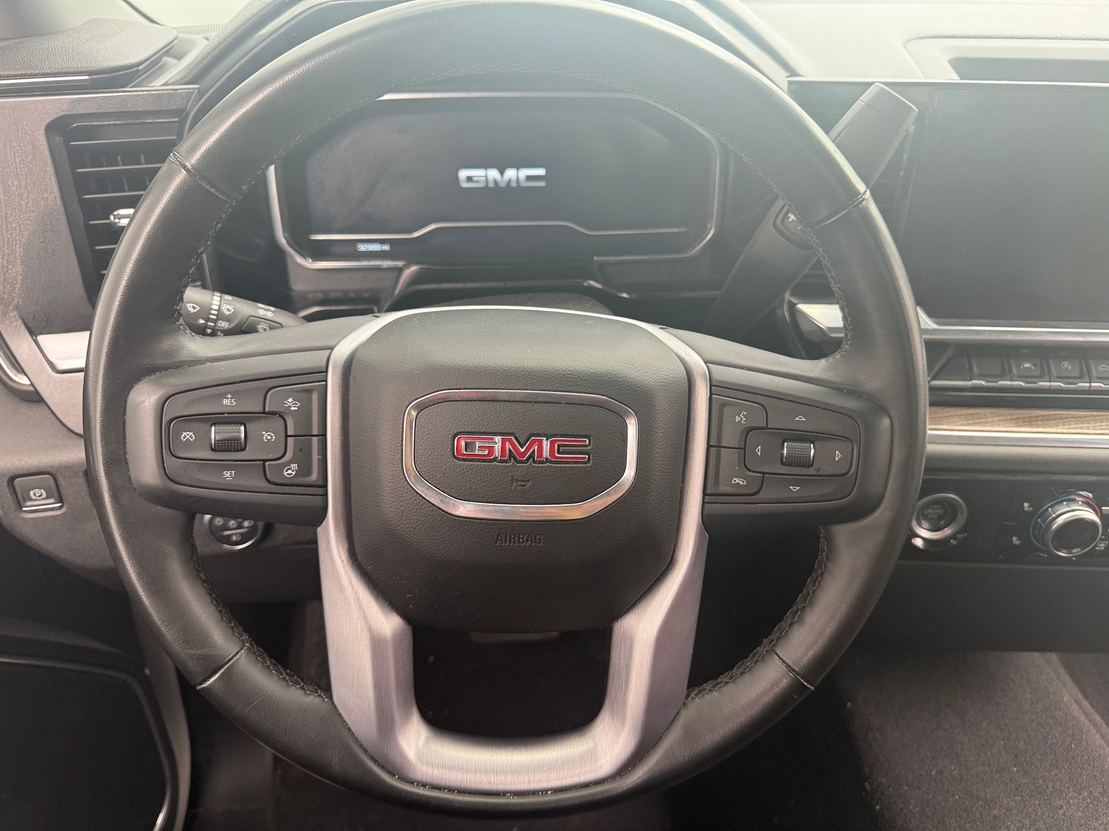 Thumbnail: 2023 GMC Sierra 1500 - 5