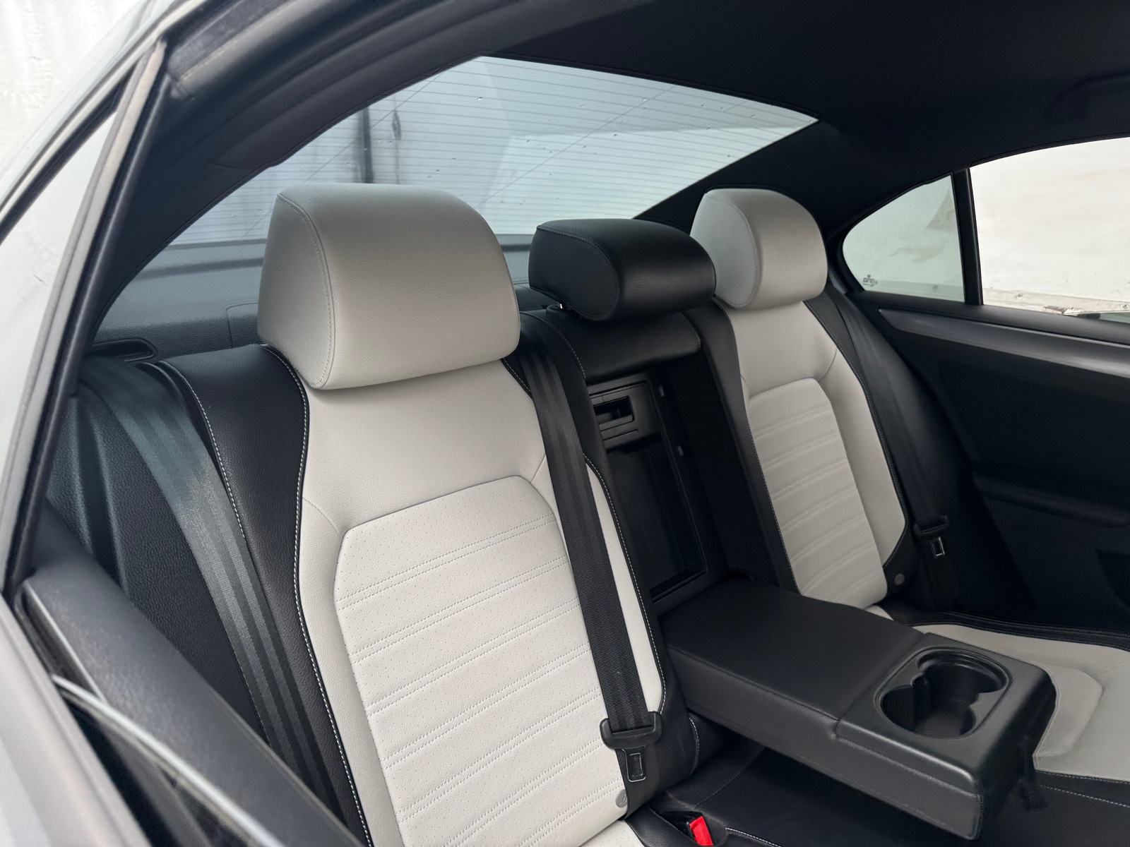Thumbnail: 2016 Volkswagen Jetta - 5