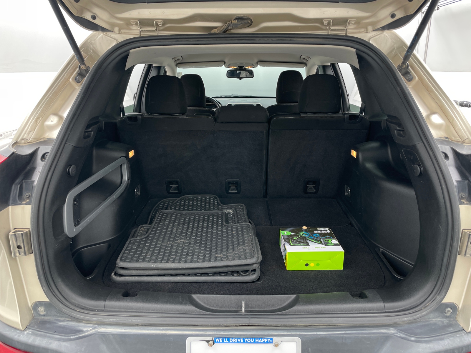 Thumbnail: 2014 Jeep Cherokee - 7