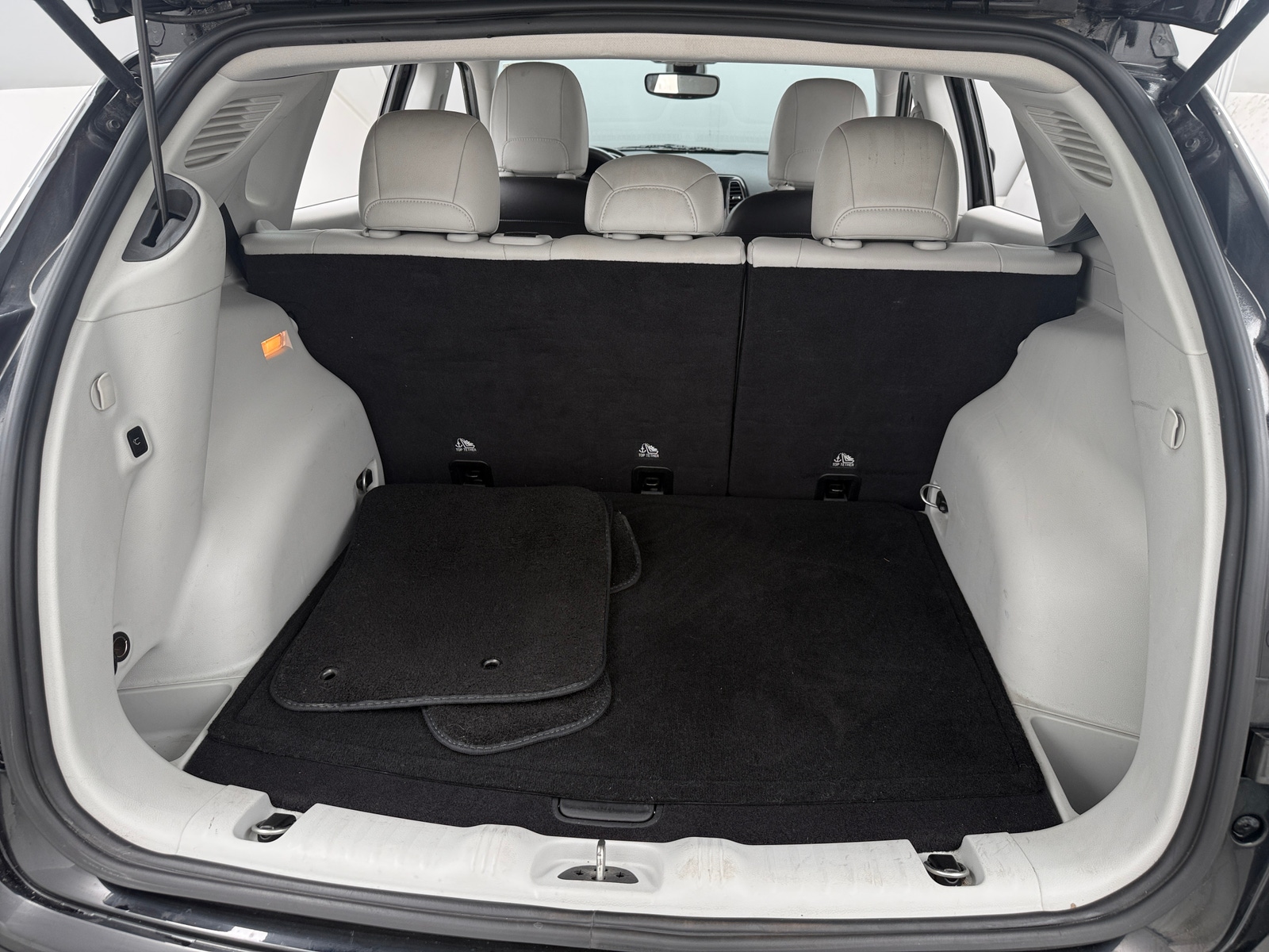 Thumbnail: 2018 Jeep Compass - 6