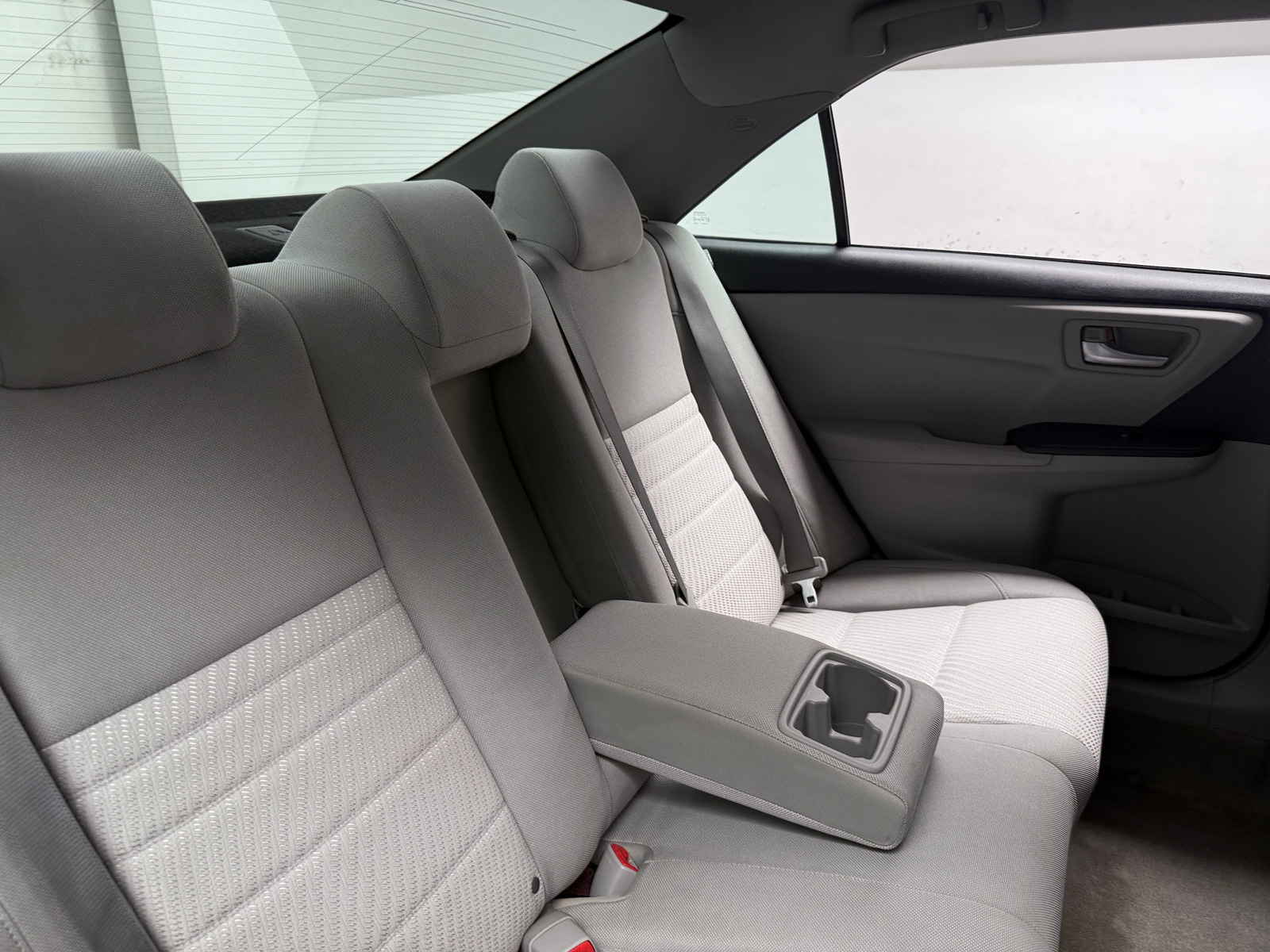Thumbnail: 2016 Toyota Camry - 6