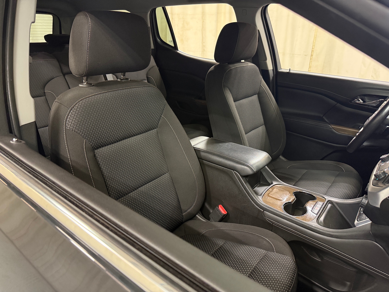 Thumbnail: 2020 GMC Acadia - 2