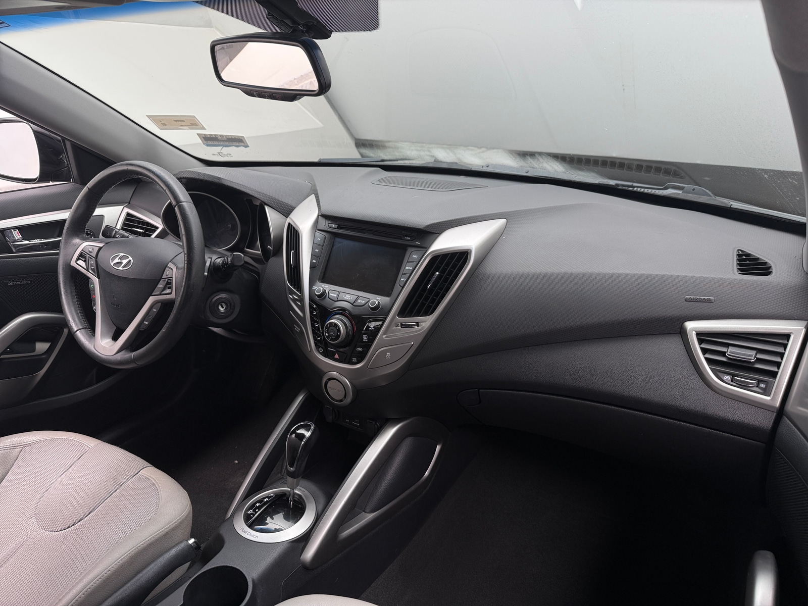 Thumbnail: 2012 Hyundai Veloster - 3