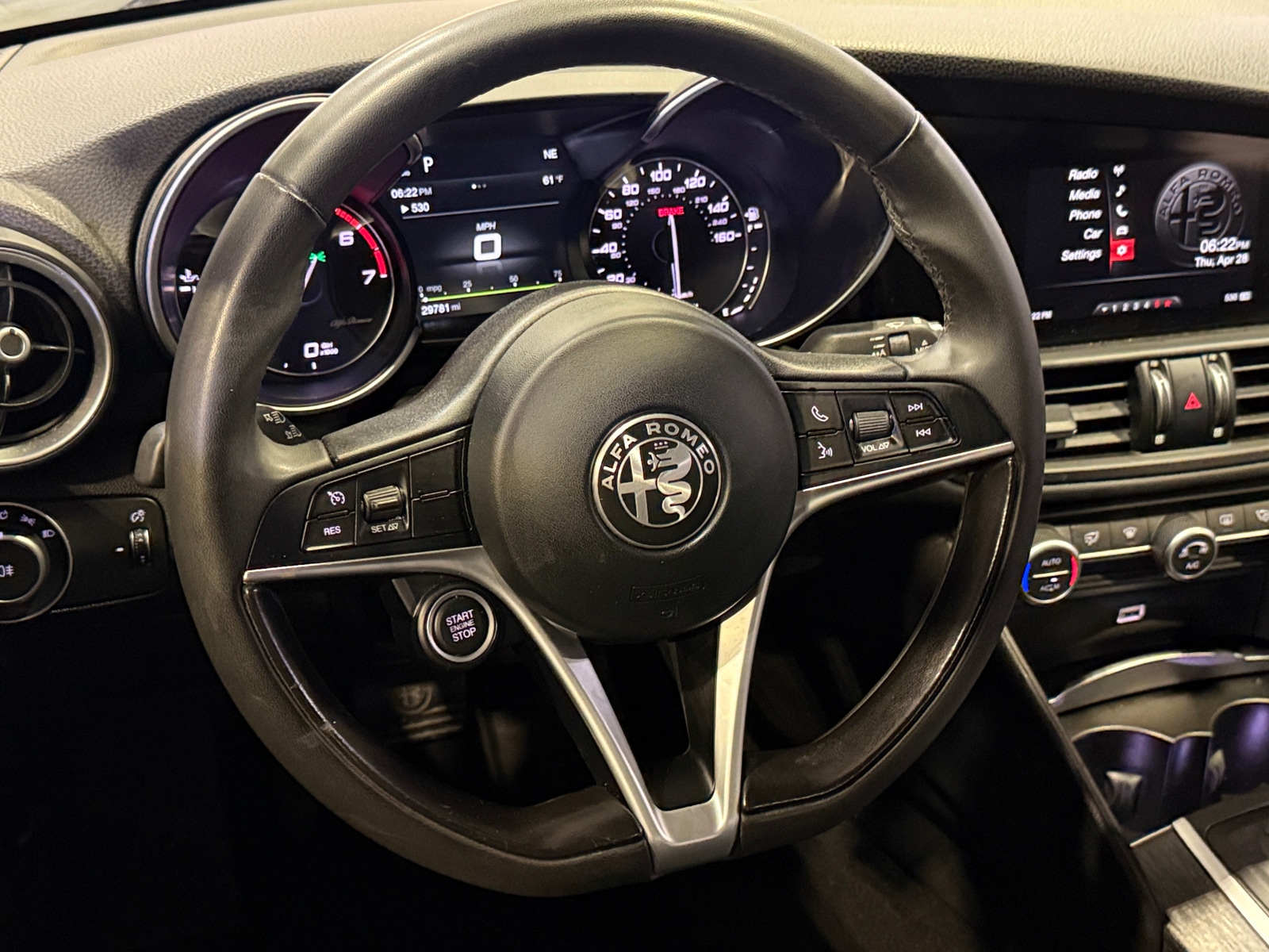 Thumbnail: 2018 Alfa Romeo Giulia - 4