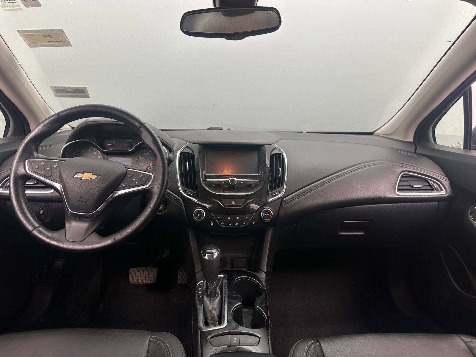 Thumbnail: 2017 Chevrolet Cruze - 2