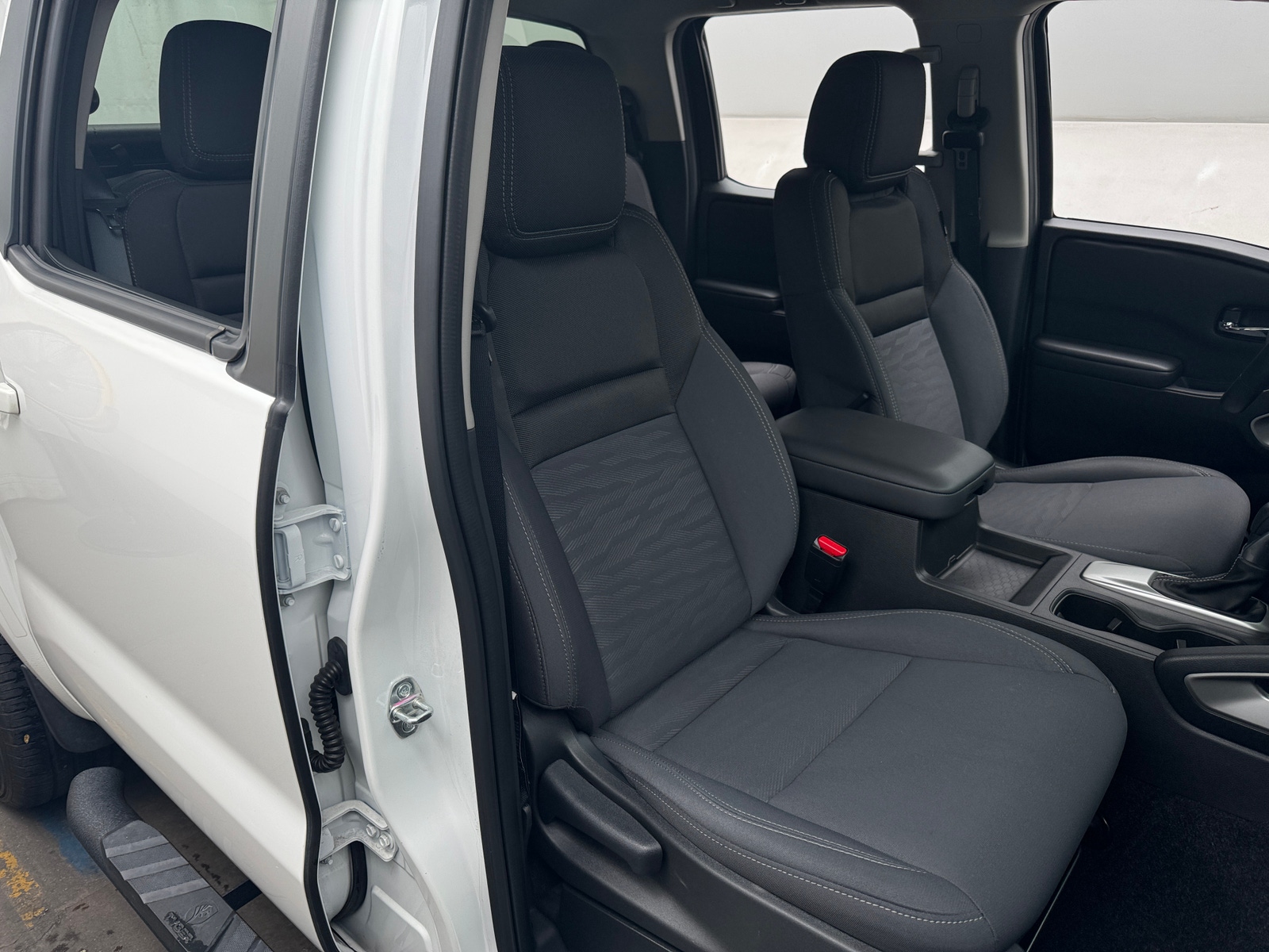 Thumbnail: 2023 Nissan Frontier - 2