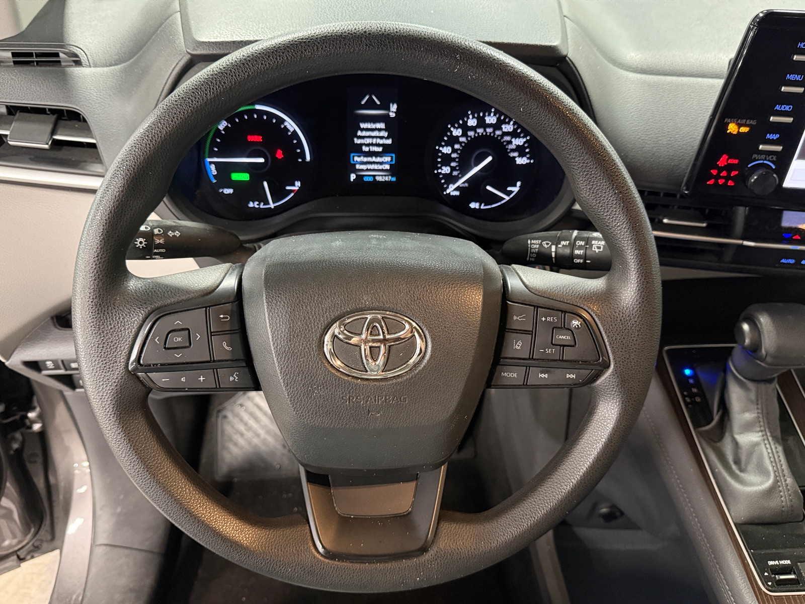 Thumbnail: 2023 Toyota Sienna - 5