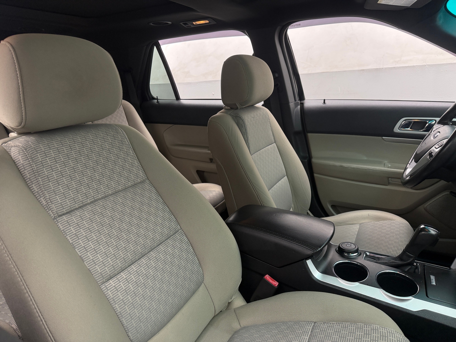 Thumbnail: 2013 Ford Explorer - 2