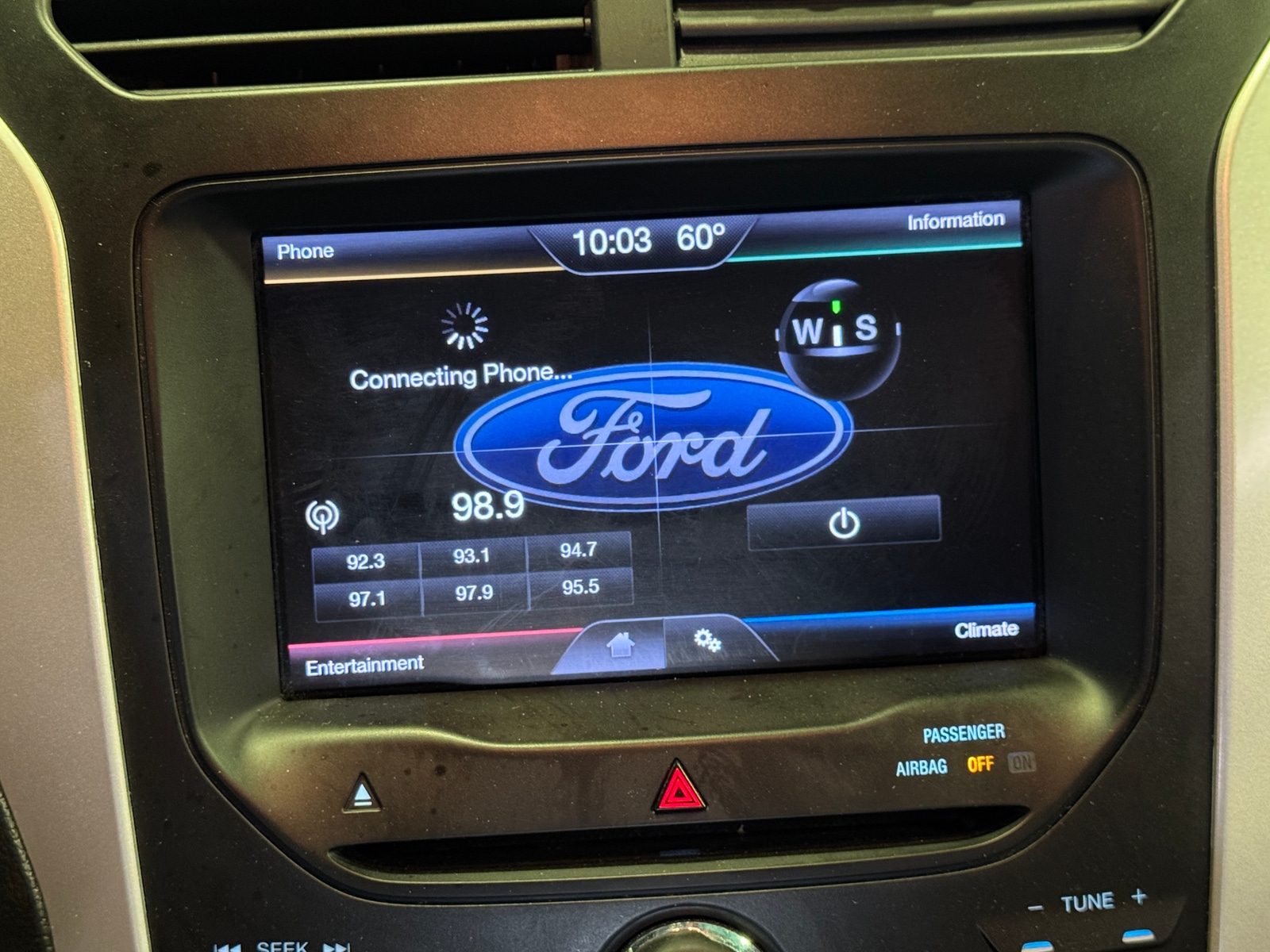 Thumbnail: 2013 Ford Explorer - 4