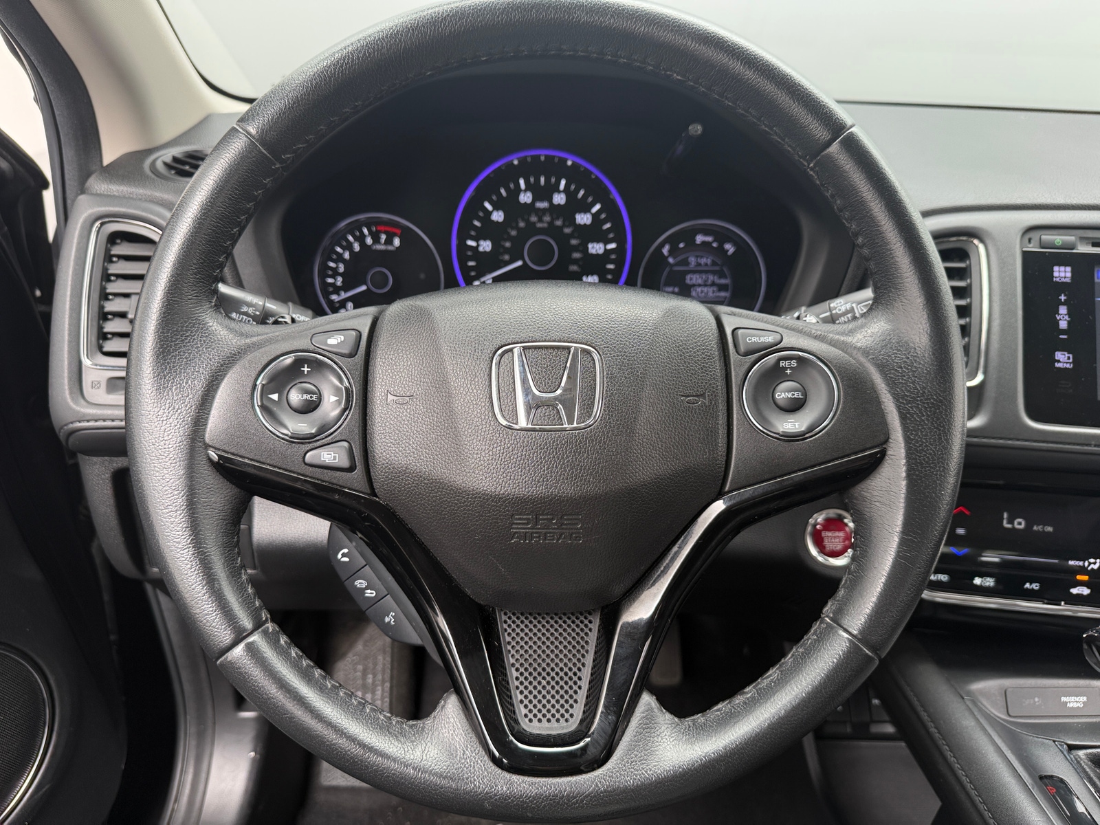 Thumbnail: 2016 Honda HR-V - 4